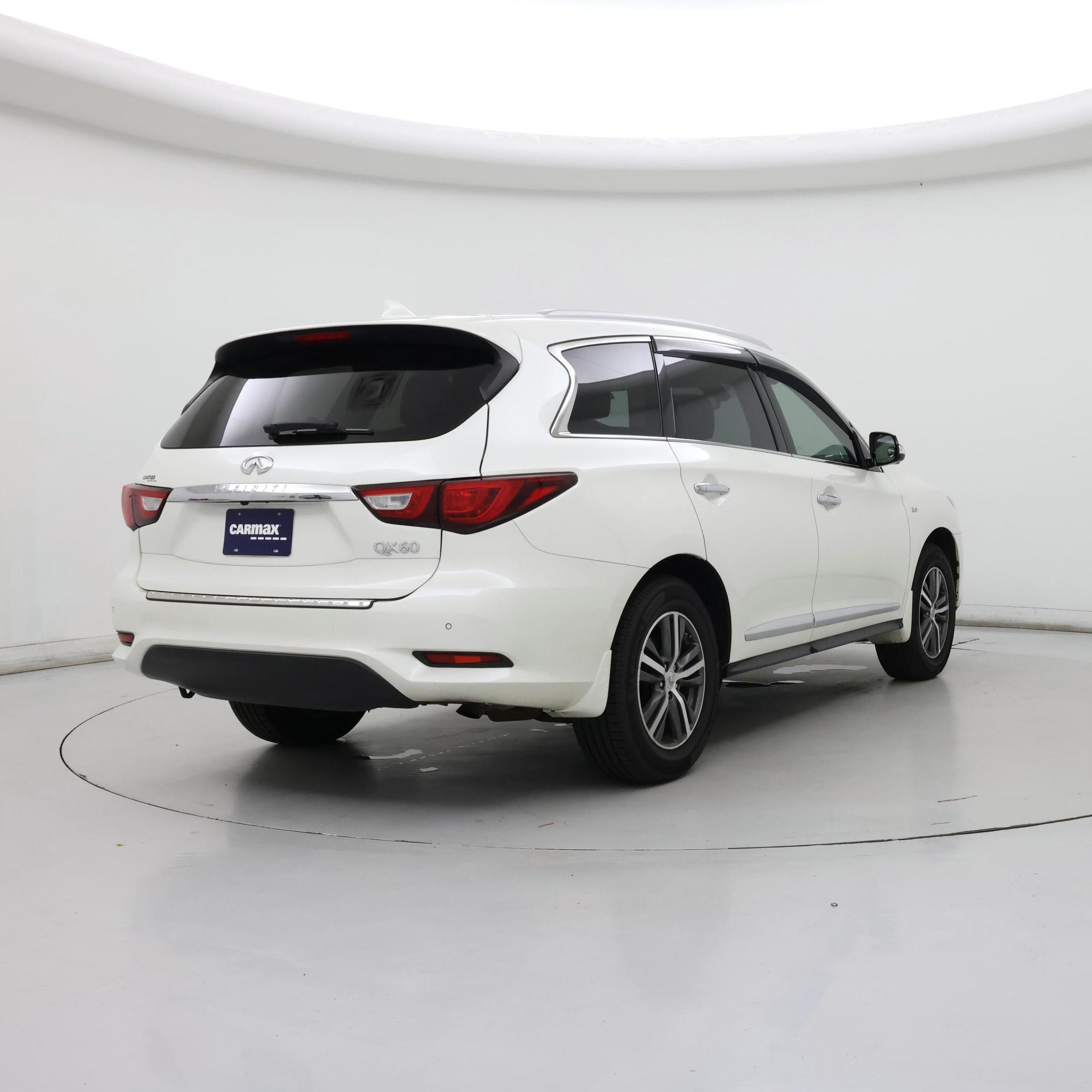 Thumbnail: 2017 INFINITI QX60 - 8