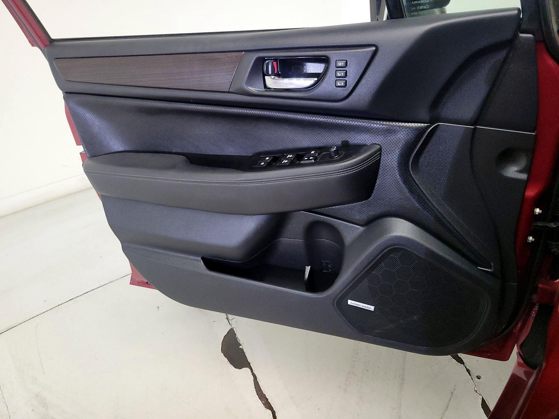Thumbnail: 2015 Subaru Legacy - 12