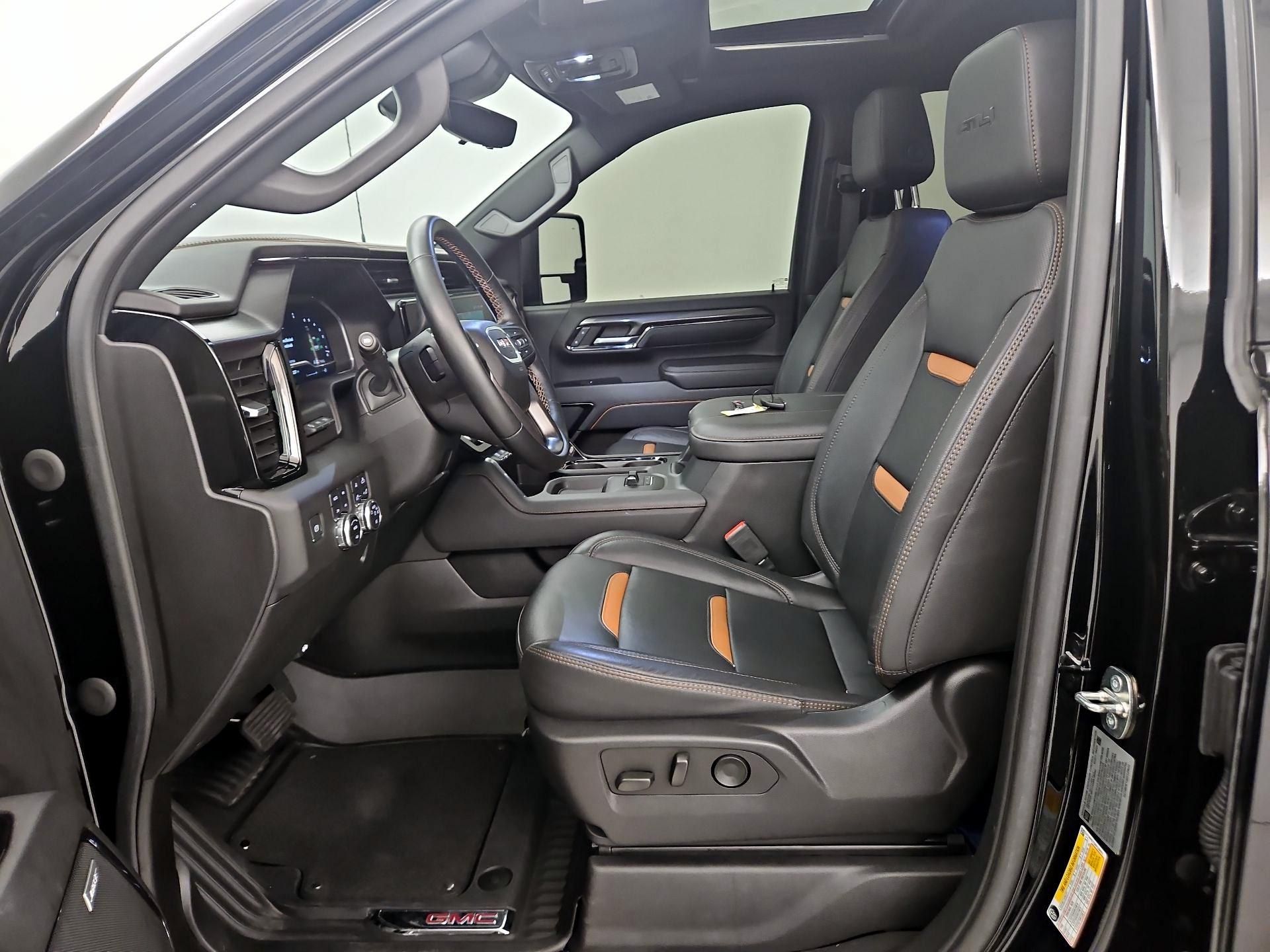 Thumbnail: 2024 GMC Sierra 2500 - 11