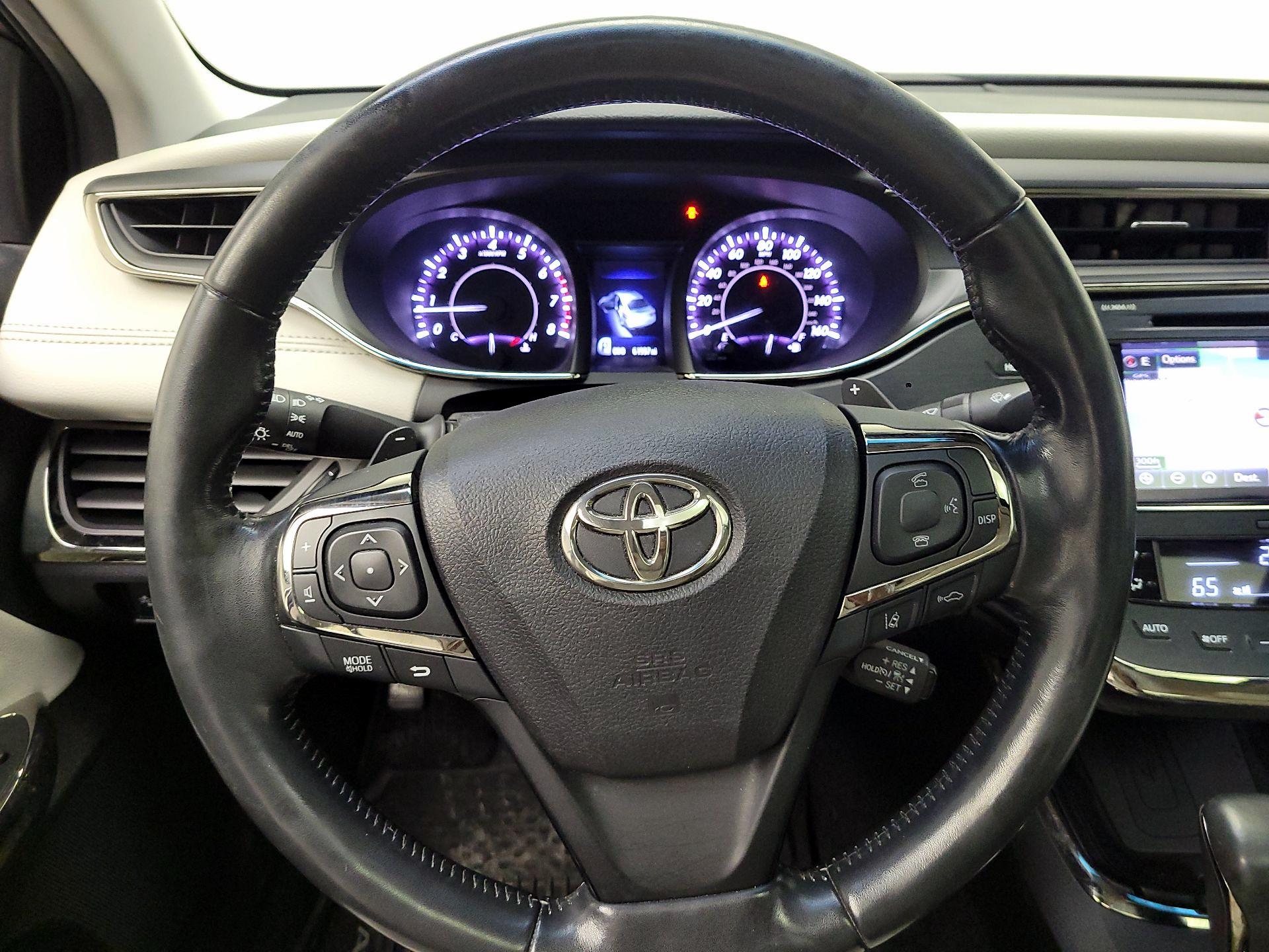 Thumbnail: 2018 Toyota Avalon - 10