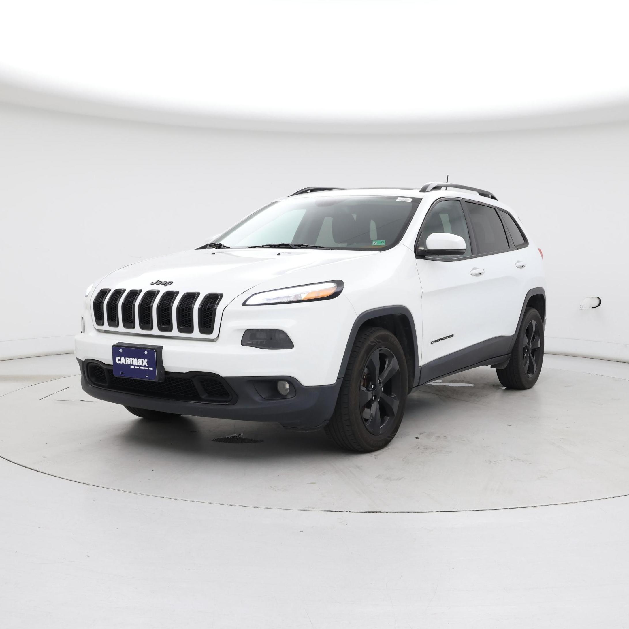 Thumbnail: 2016 Jeep Cherokee - 4