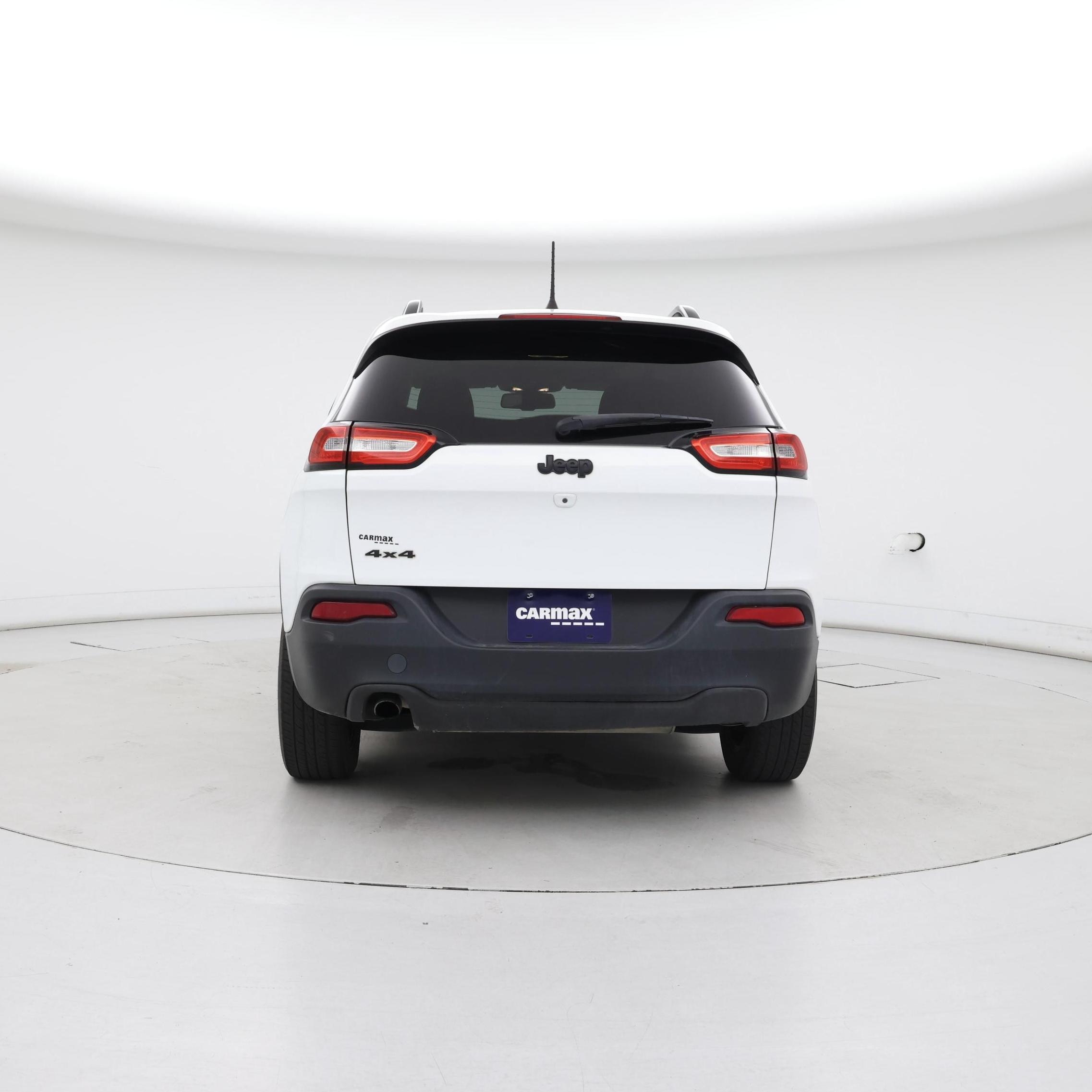 Thumbnail: 2016 Jeep Cherokee - 6