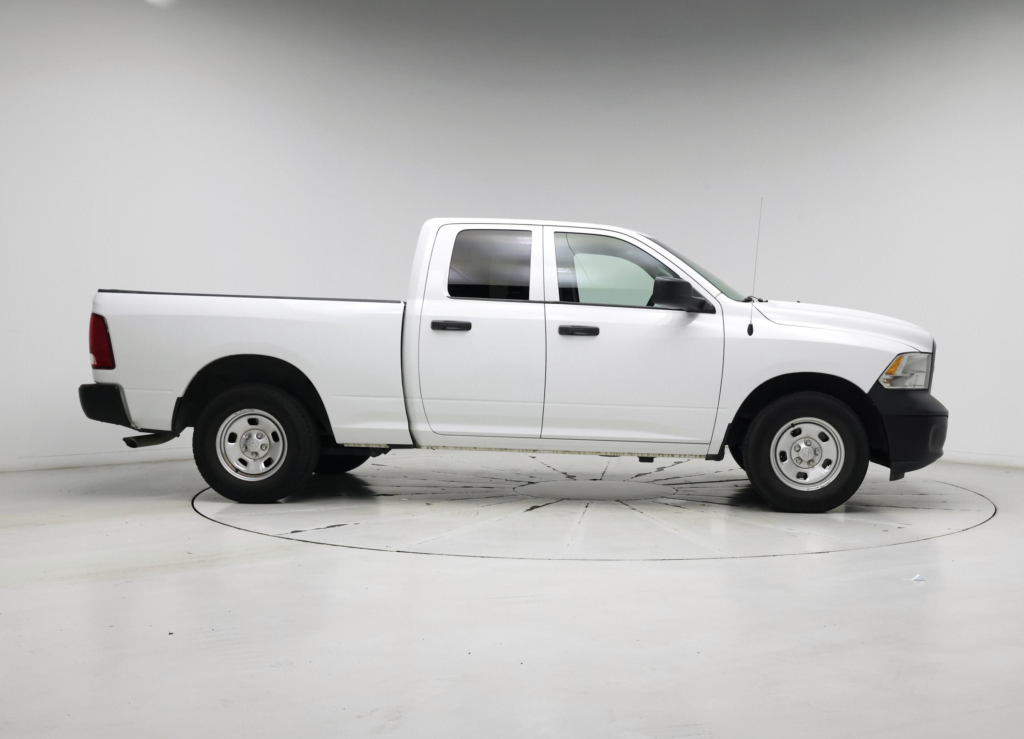 Thumbnail: 2022 RAM 1500 Classic - 7