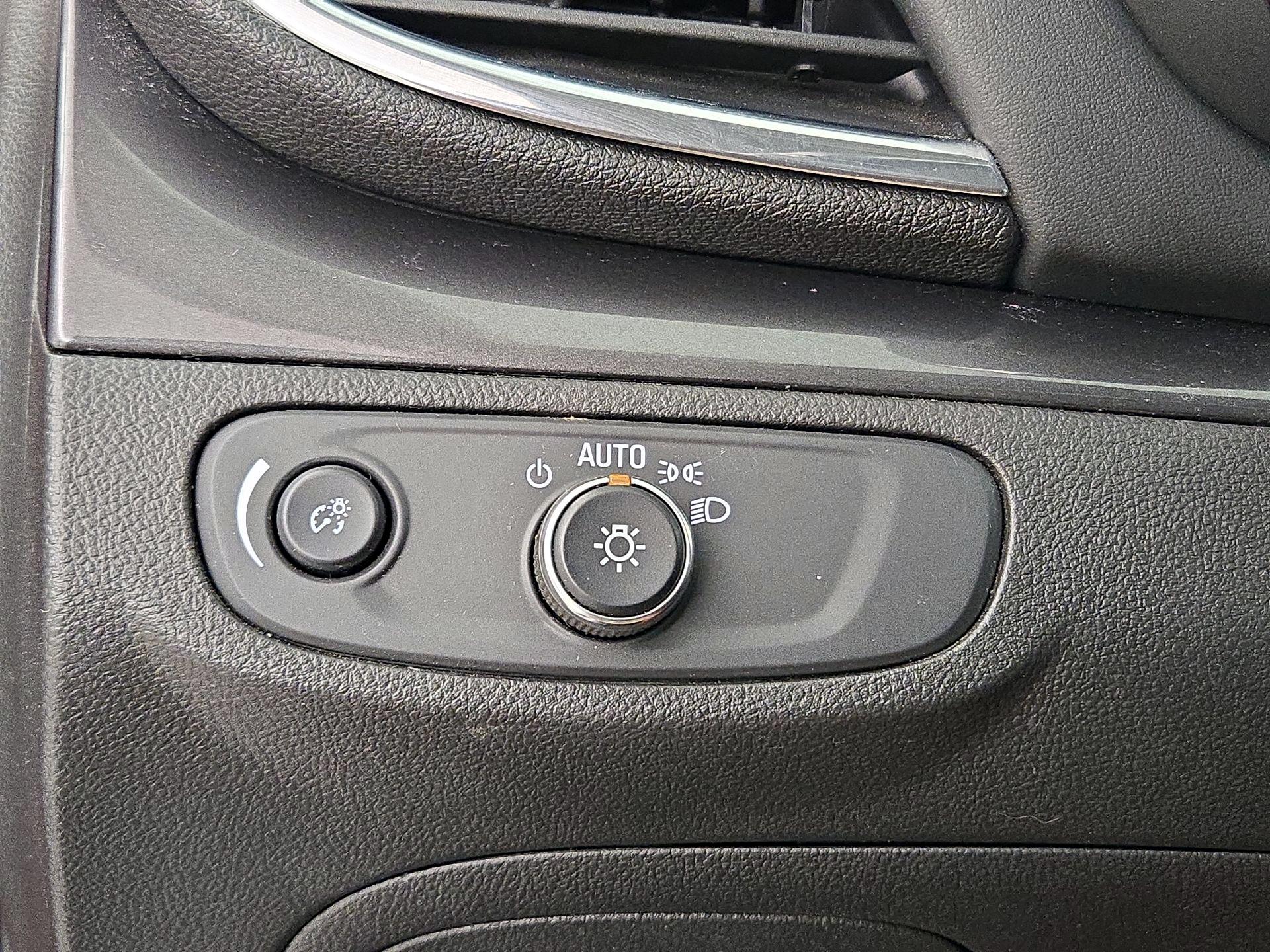 Thumbnail: 2019 Buick Encore - 13