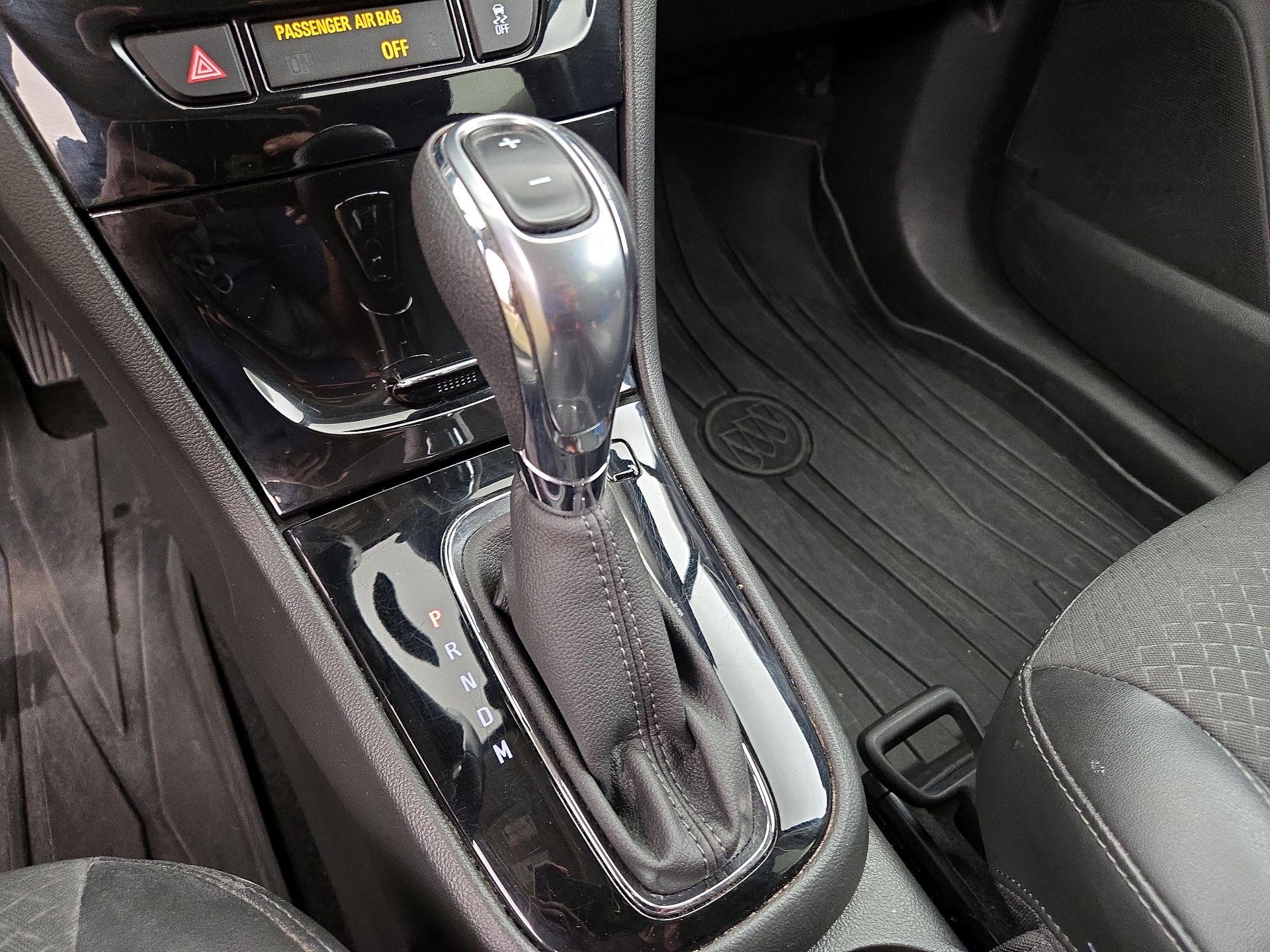 Thumbnail: 2019 Buick Encore - 17