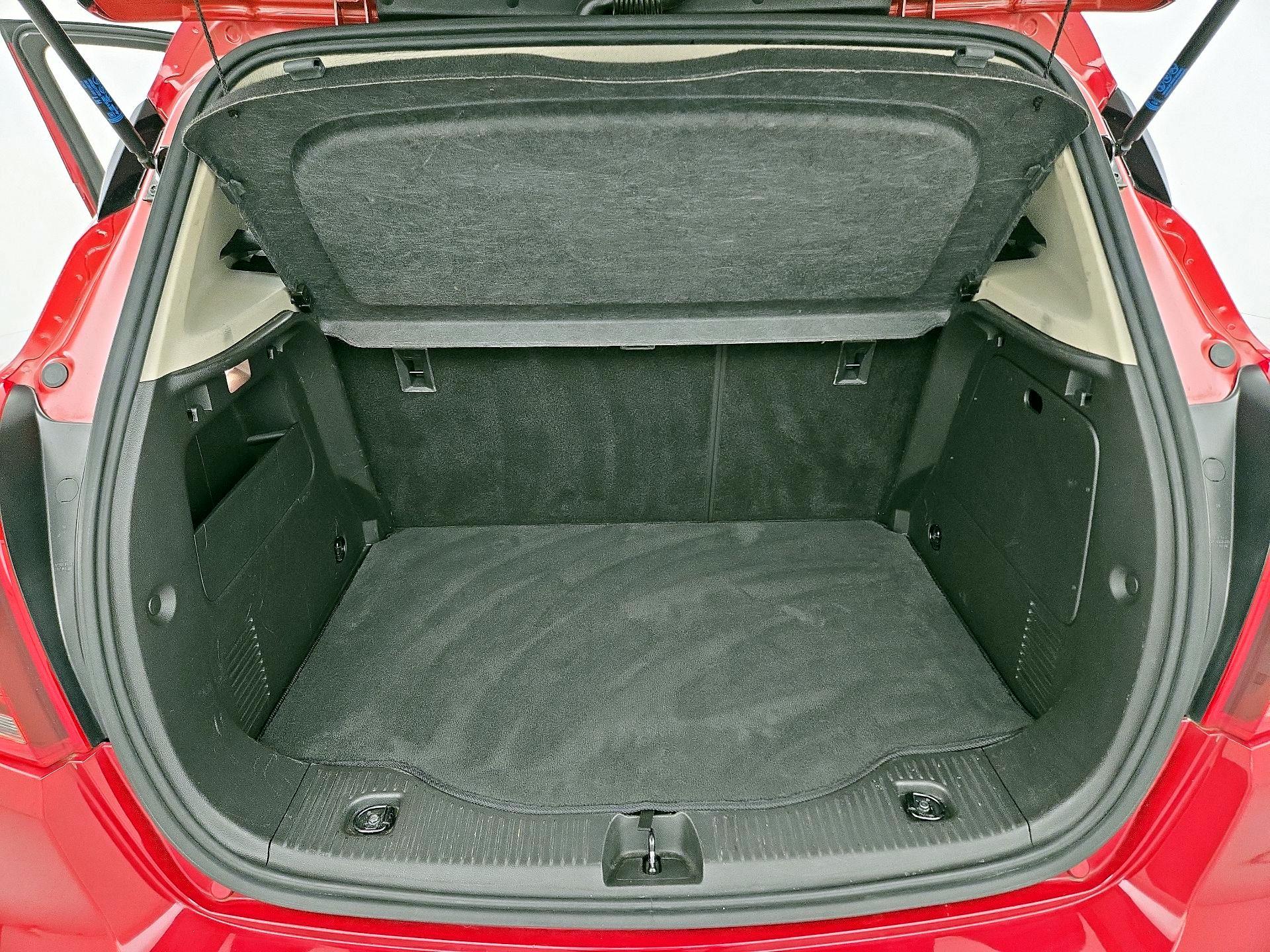 Thumbnail: 2019 Buick Encore - 20