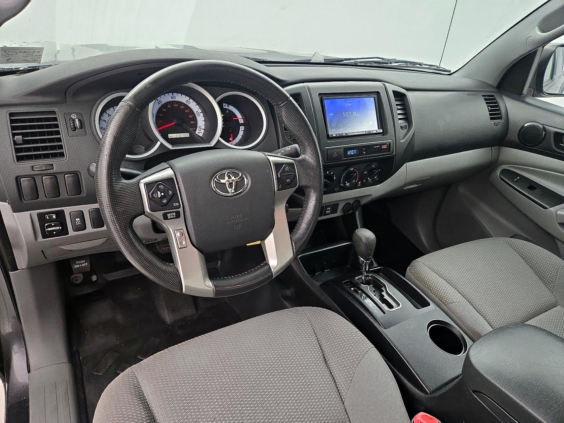 Thumbnail: 2014 Toyota Tacoma - 9