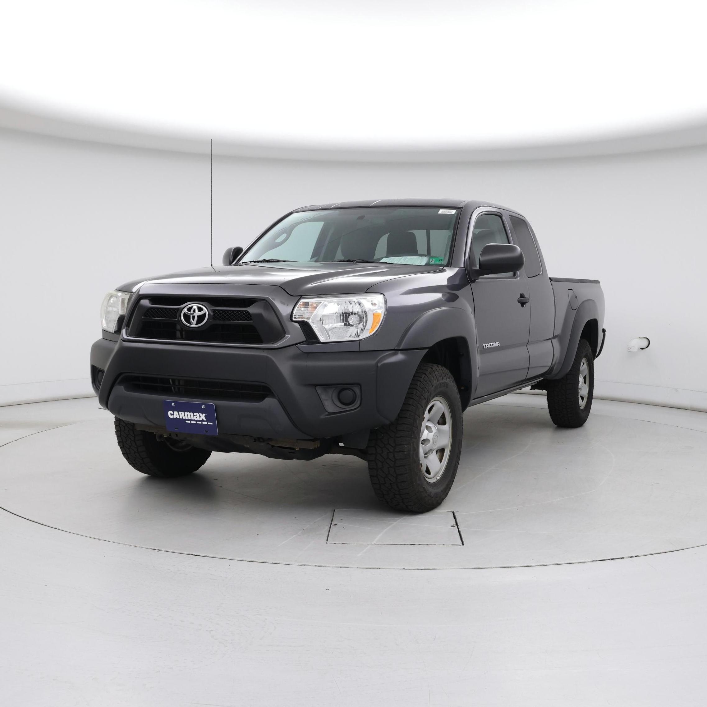 Thumbnail: 2014 Toyota Tacoma - 4
