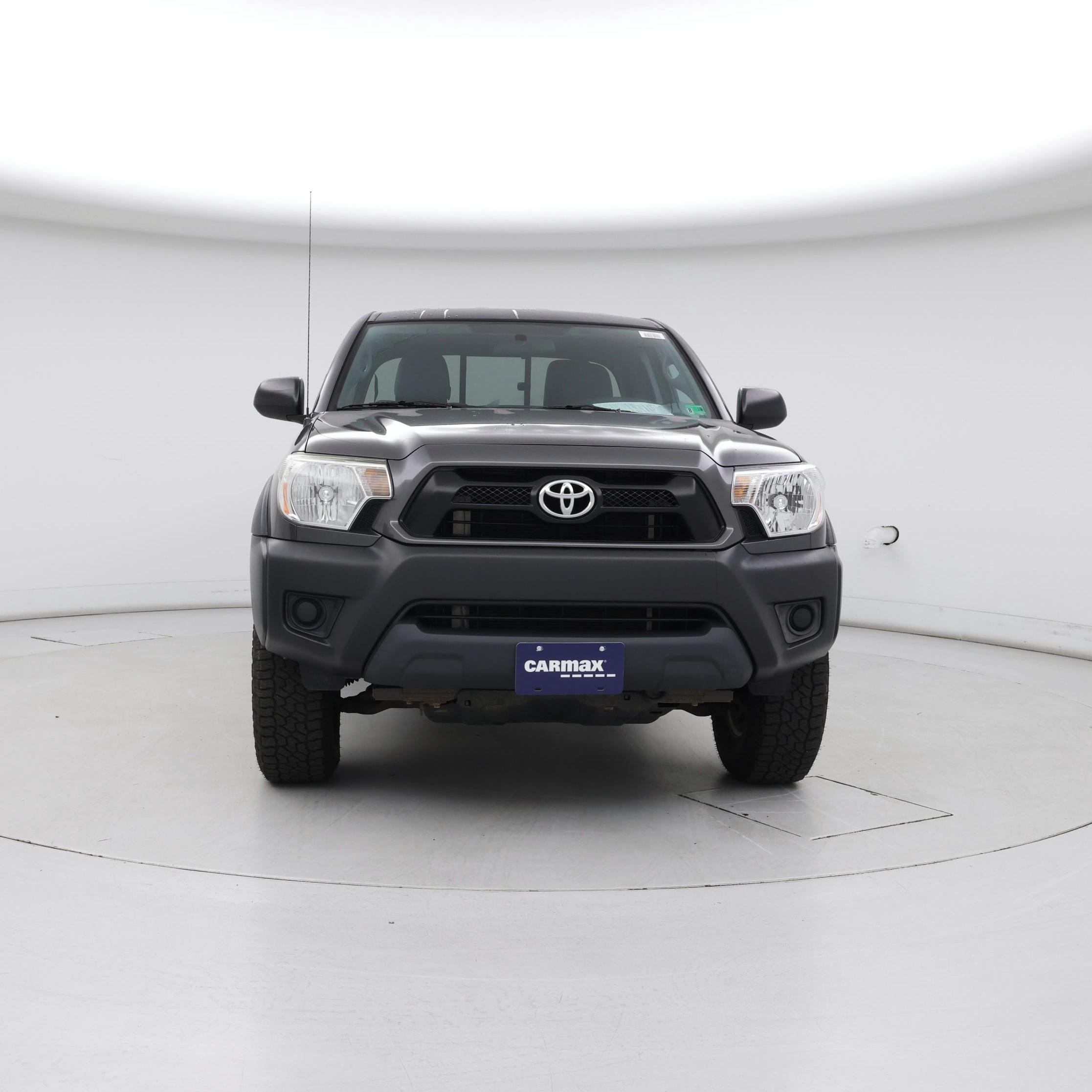 Thumbnail: 2014 Toyota Tacoma - 5