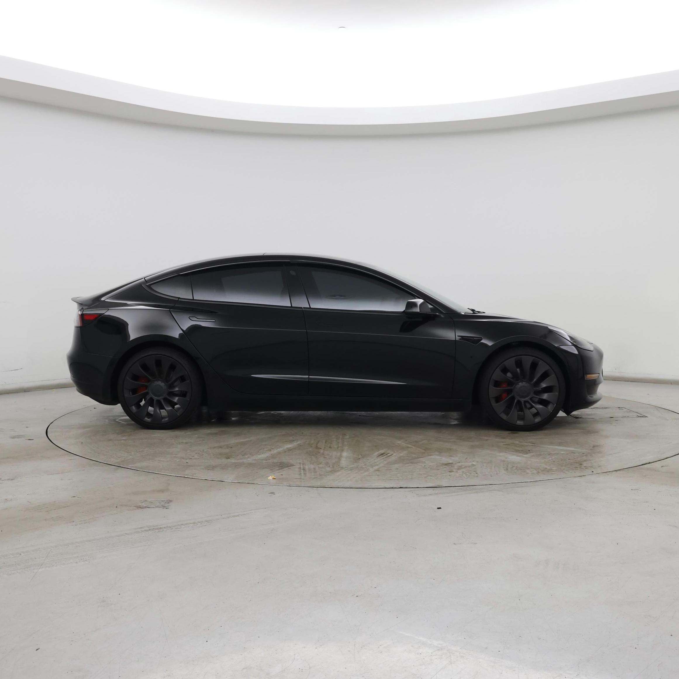 Thumbnail: 2022 Tesla Model 3 - 7