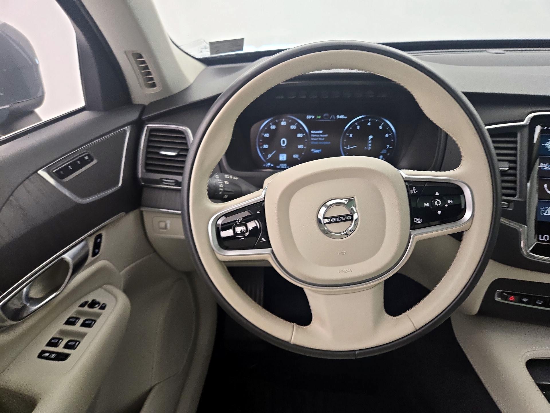 Thumbnail: 2020 Volvo XC90 - 10