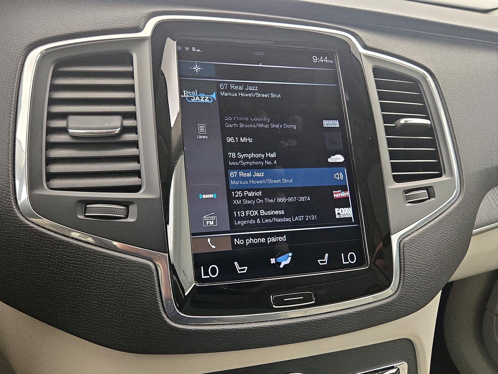Thumbnail: 2020 Volvo XC90 - 16