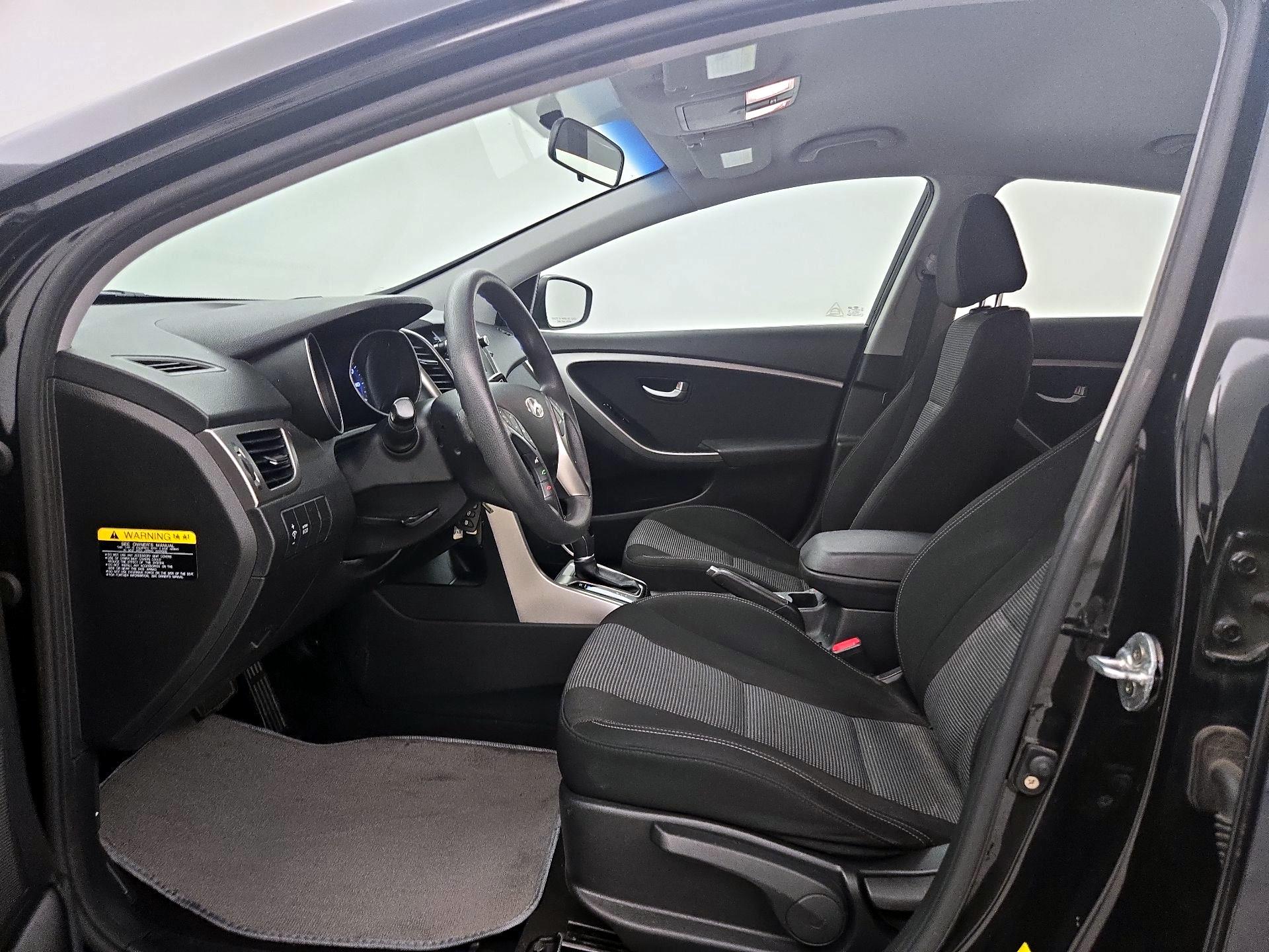 Thumbnail: 2017 Hyundai Elantra - 11