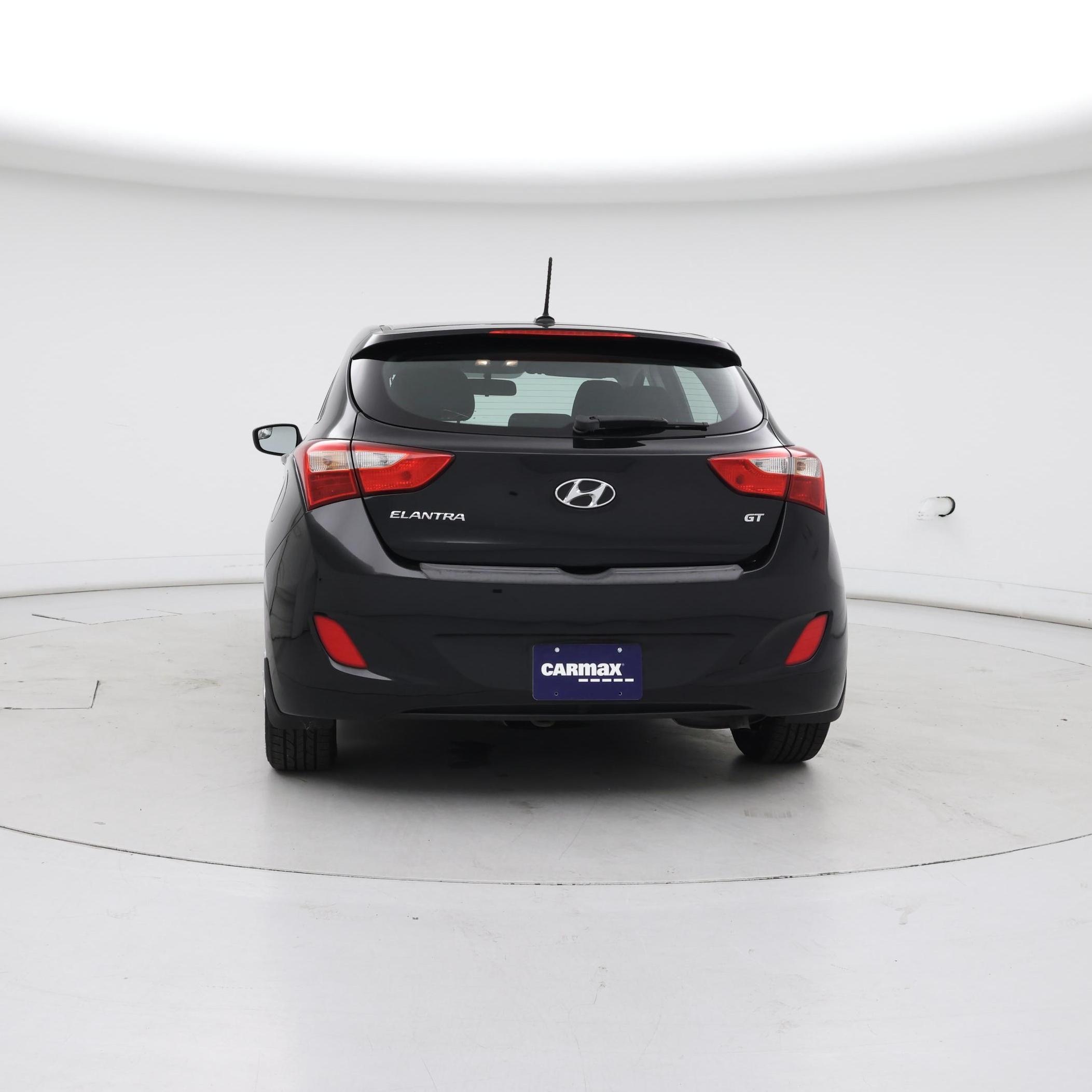 Thumbnail: 2017 Hyundai Elantra - 6