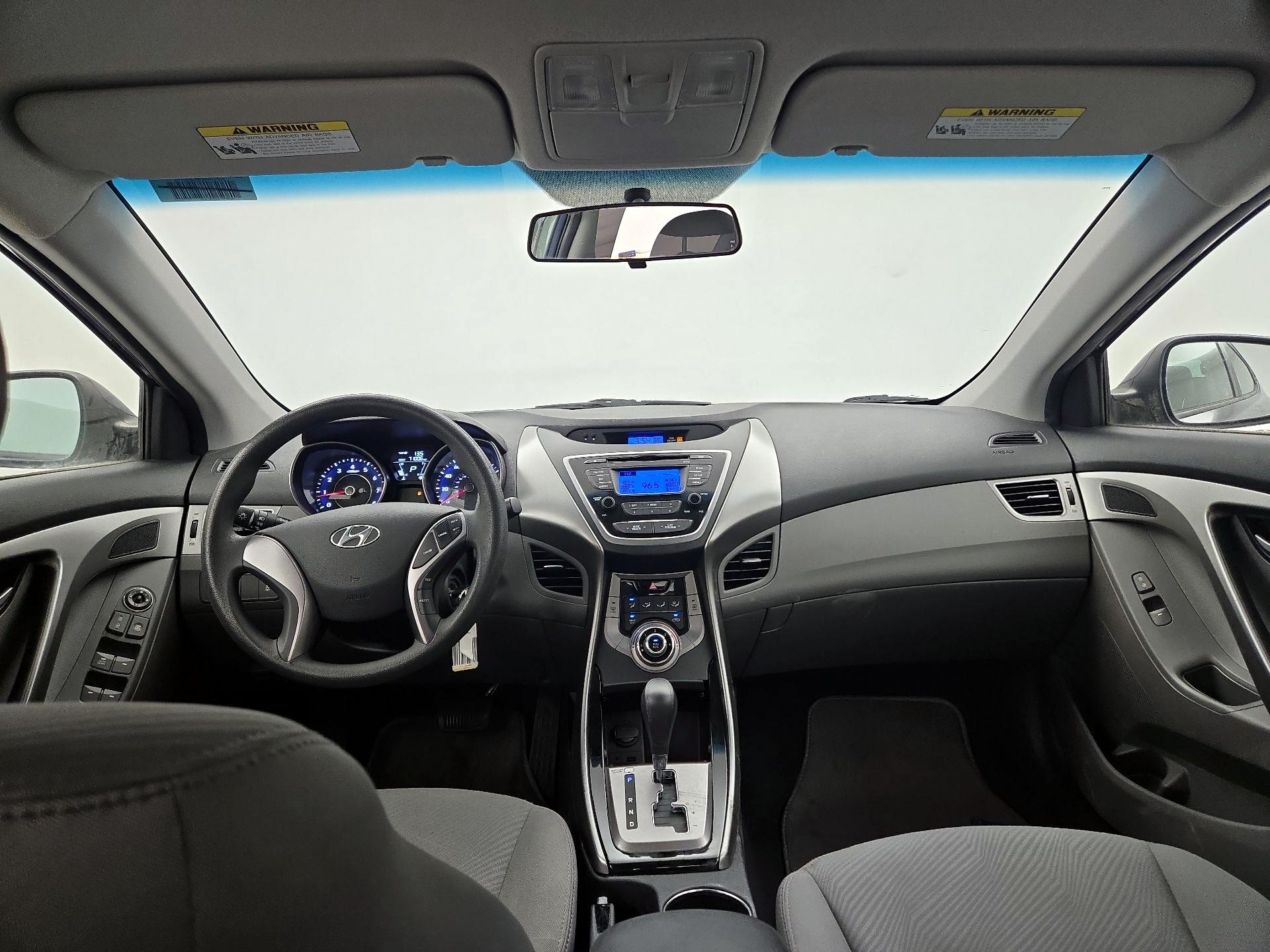 Thumbnail: 2013 Hyundai Elantra - 9