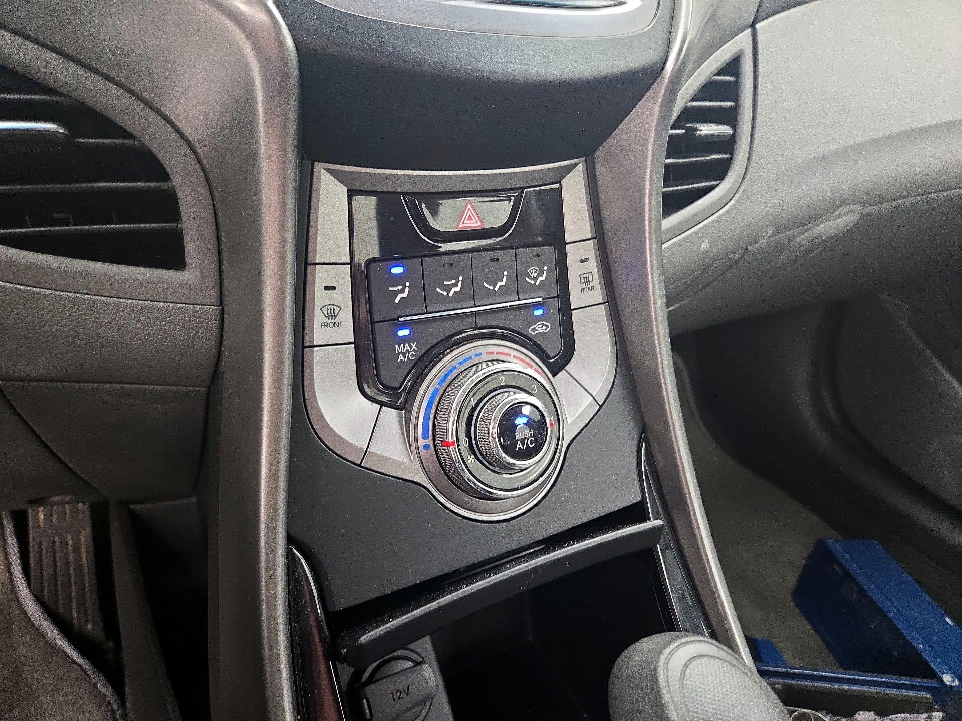 Thumbnail: 2013 Hyundai Elantra - 15