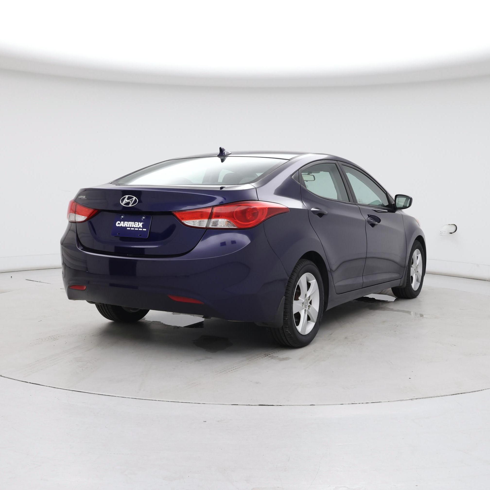 Thumbnail: 2013 Hyundai Elantra - 8