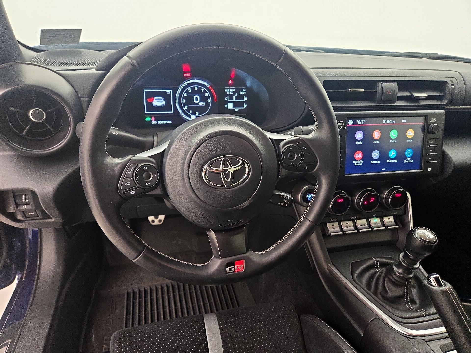 Thumbnail: 2023 Toyota GR86 - 10