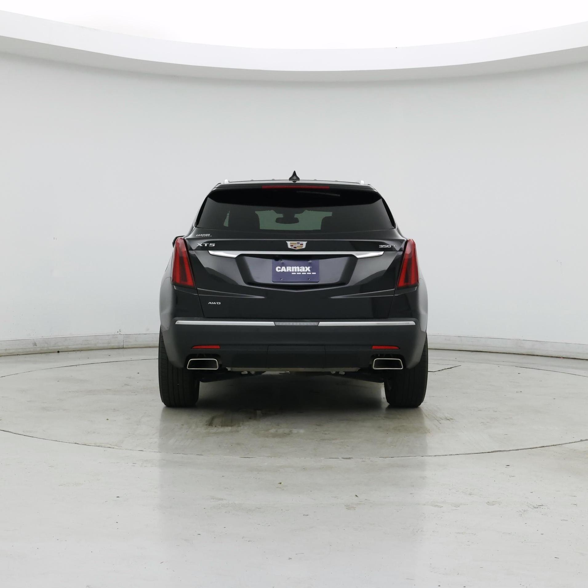 Thumbnail: 2023 Cadillac XT5 - 6