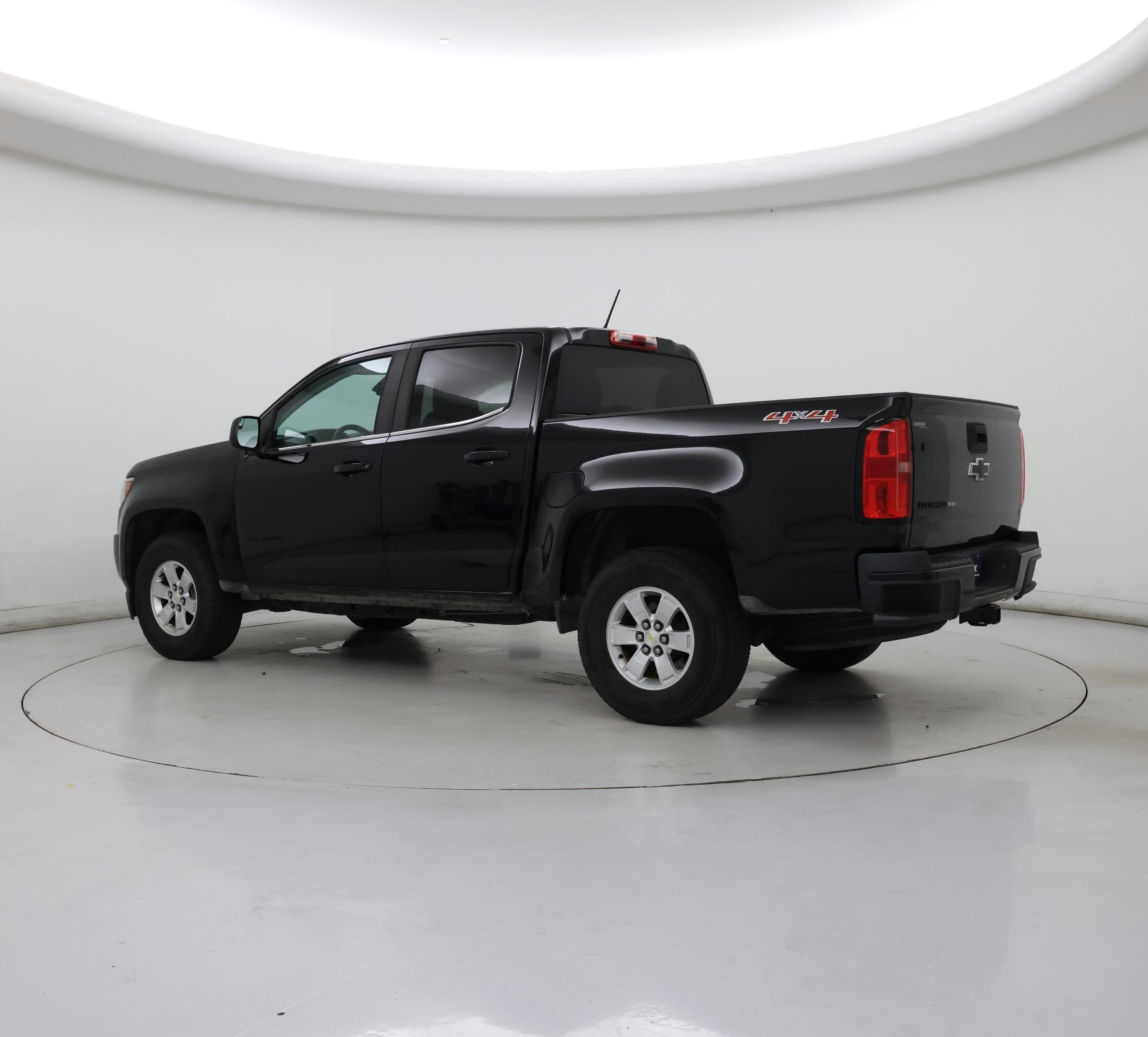 Thumbnail: 2020 Chevrolet Colorado - 3