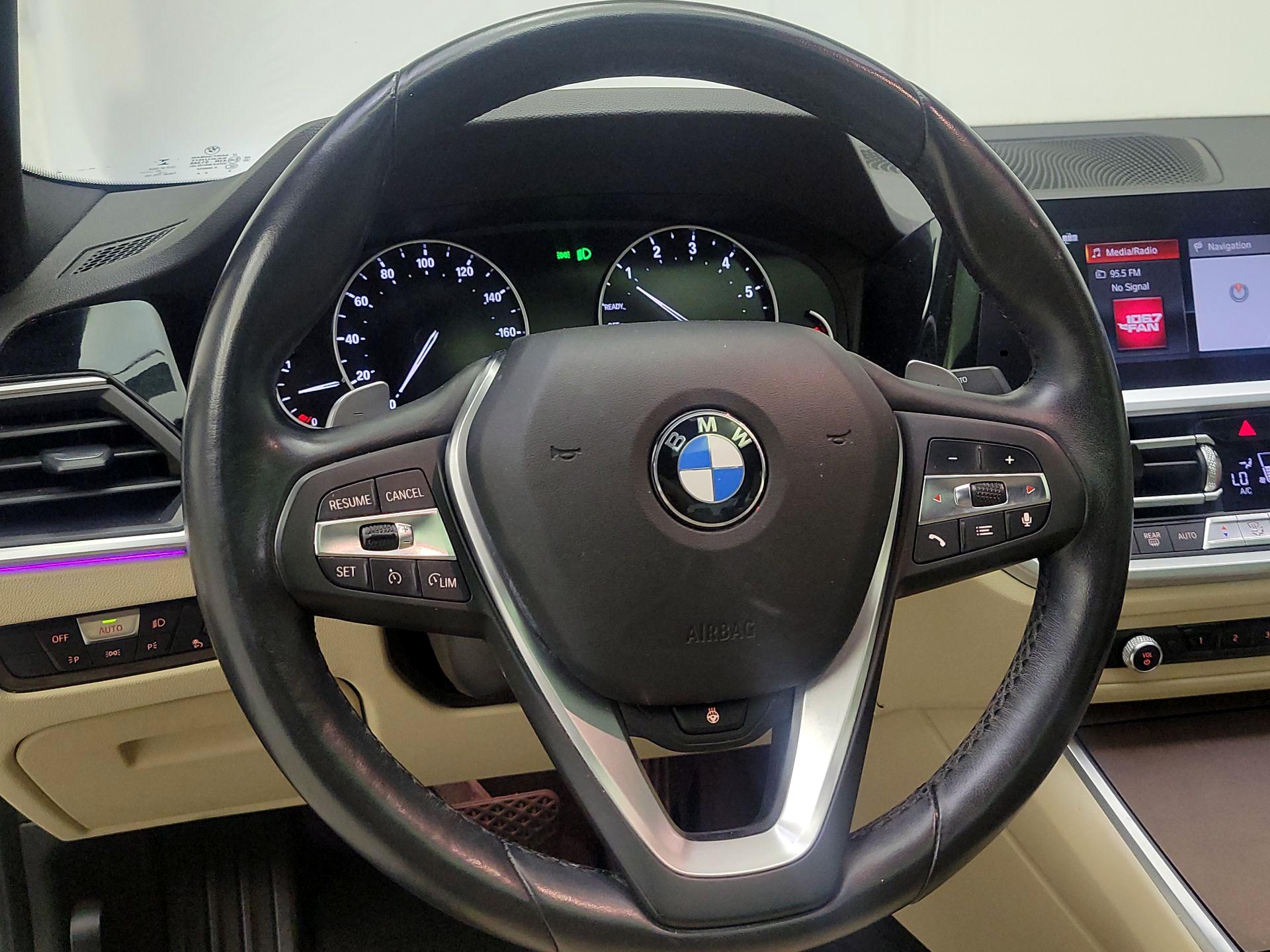 Thumbnail: 2020 BMW 3 Series - 10