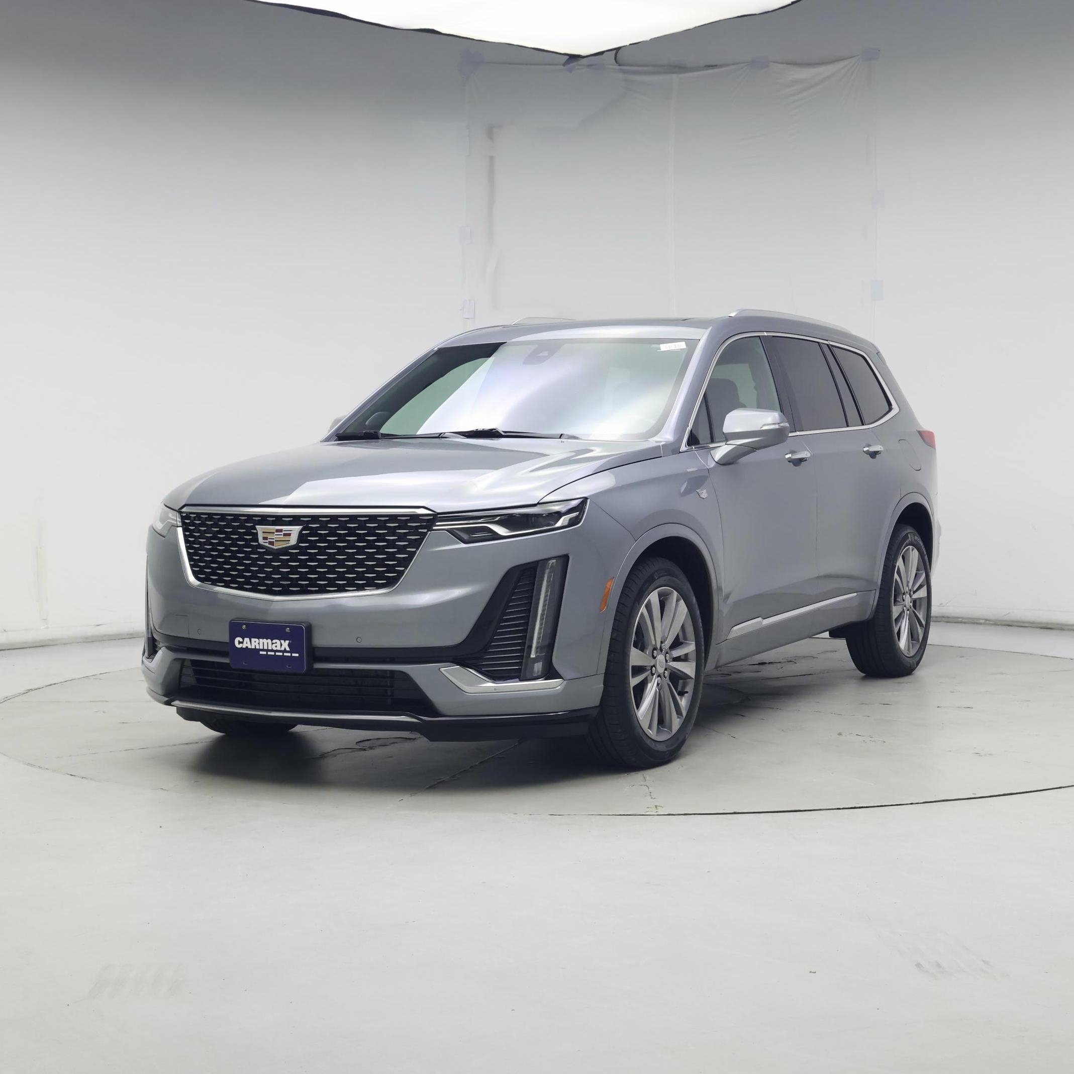 Thumbnail: 2023 Cadillac XT6 - 4