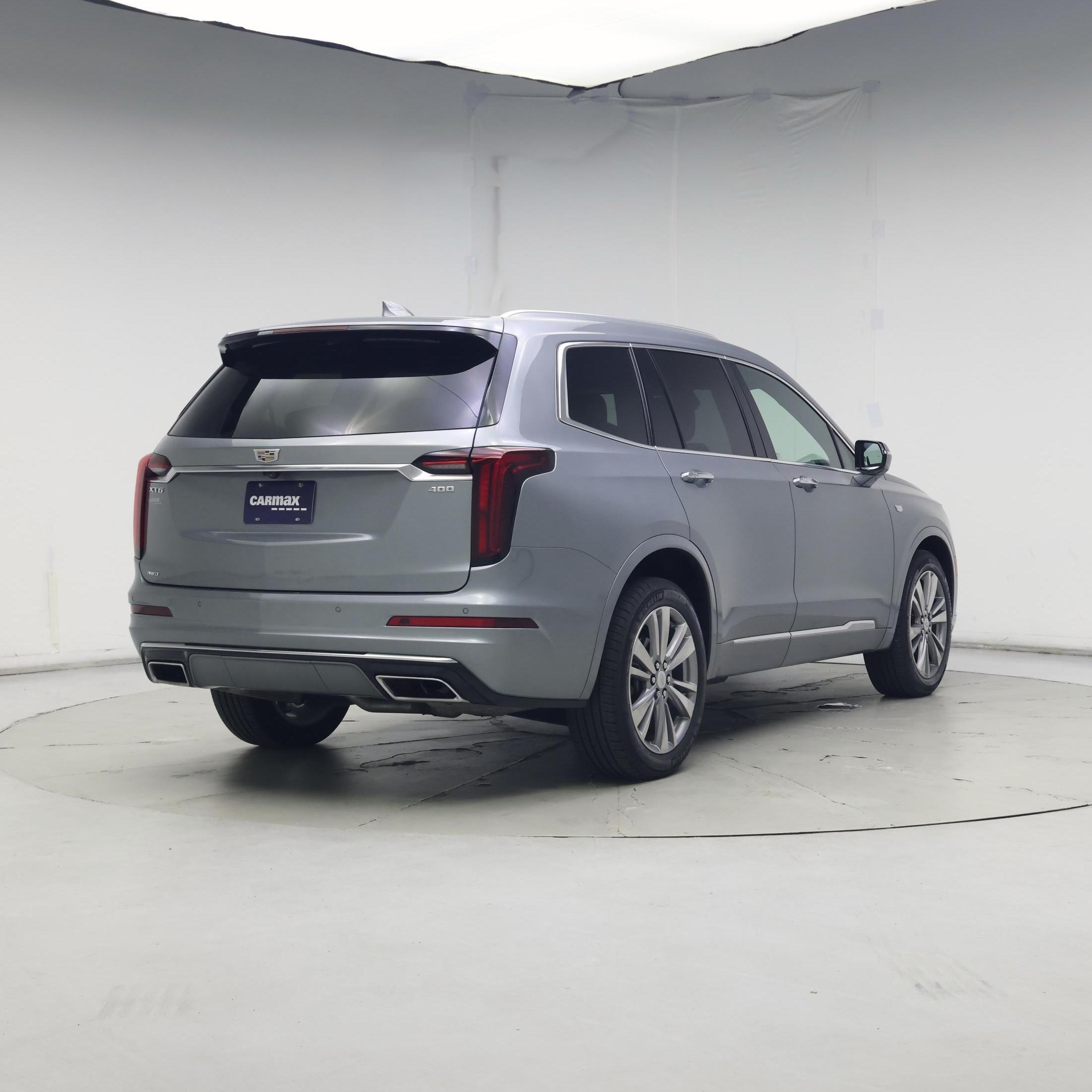 Thumbnail: 2023 Cadillac XT6 - 8