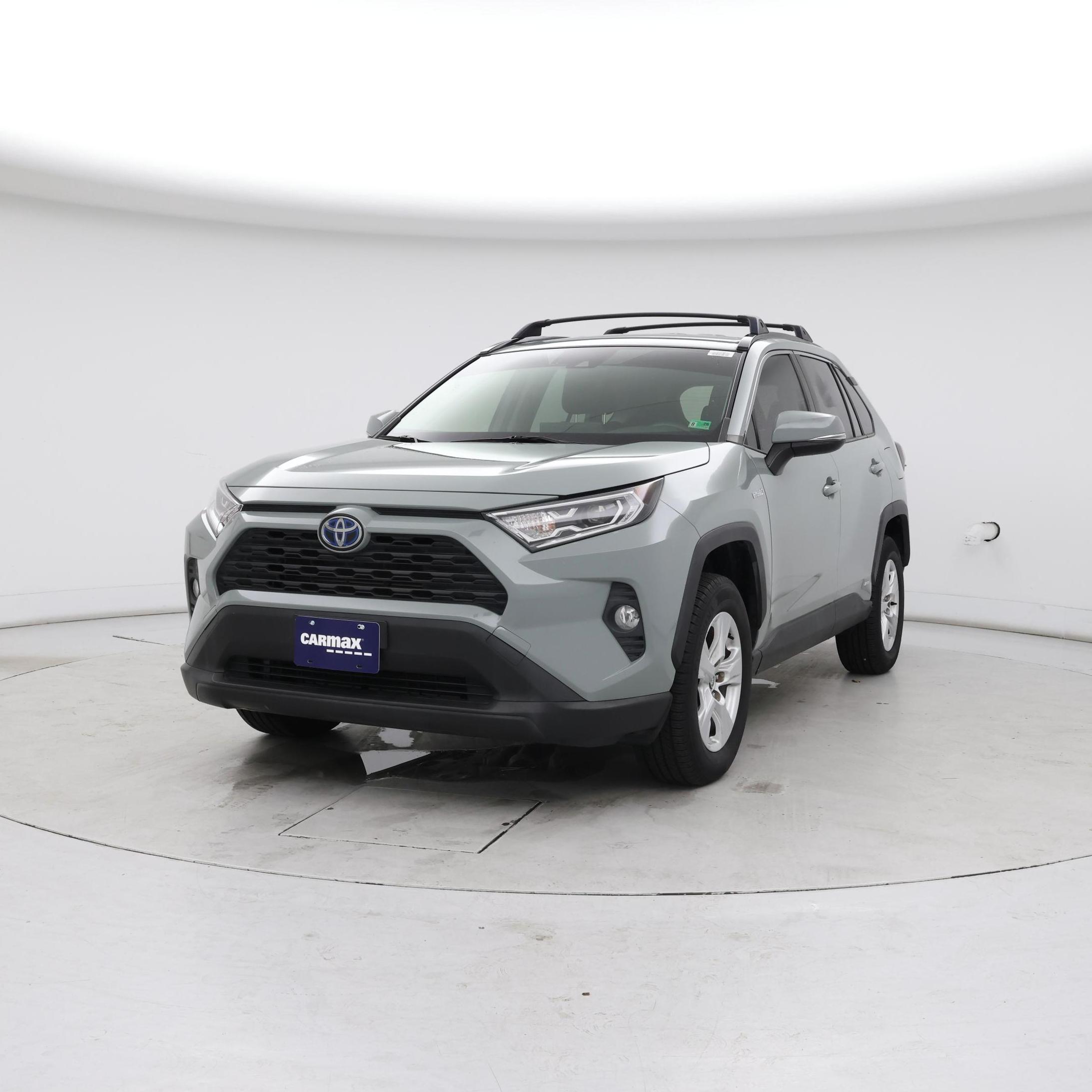 Thumbnail: 2021 Toyota RAV4 - 4