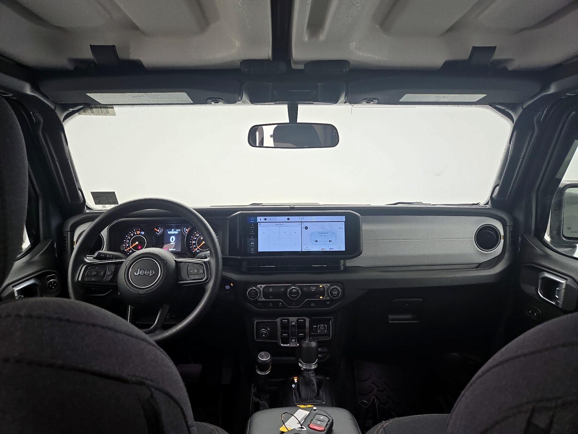 Thumbnail: 2025 Jeep Gladiator - 9