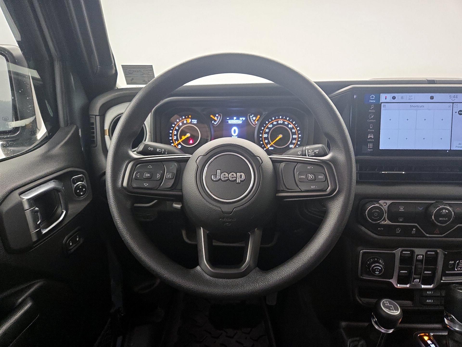Thumbnail: 2025 Jeep Gladiator - 10