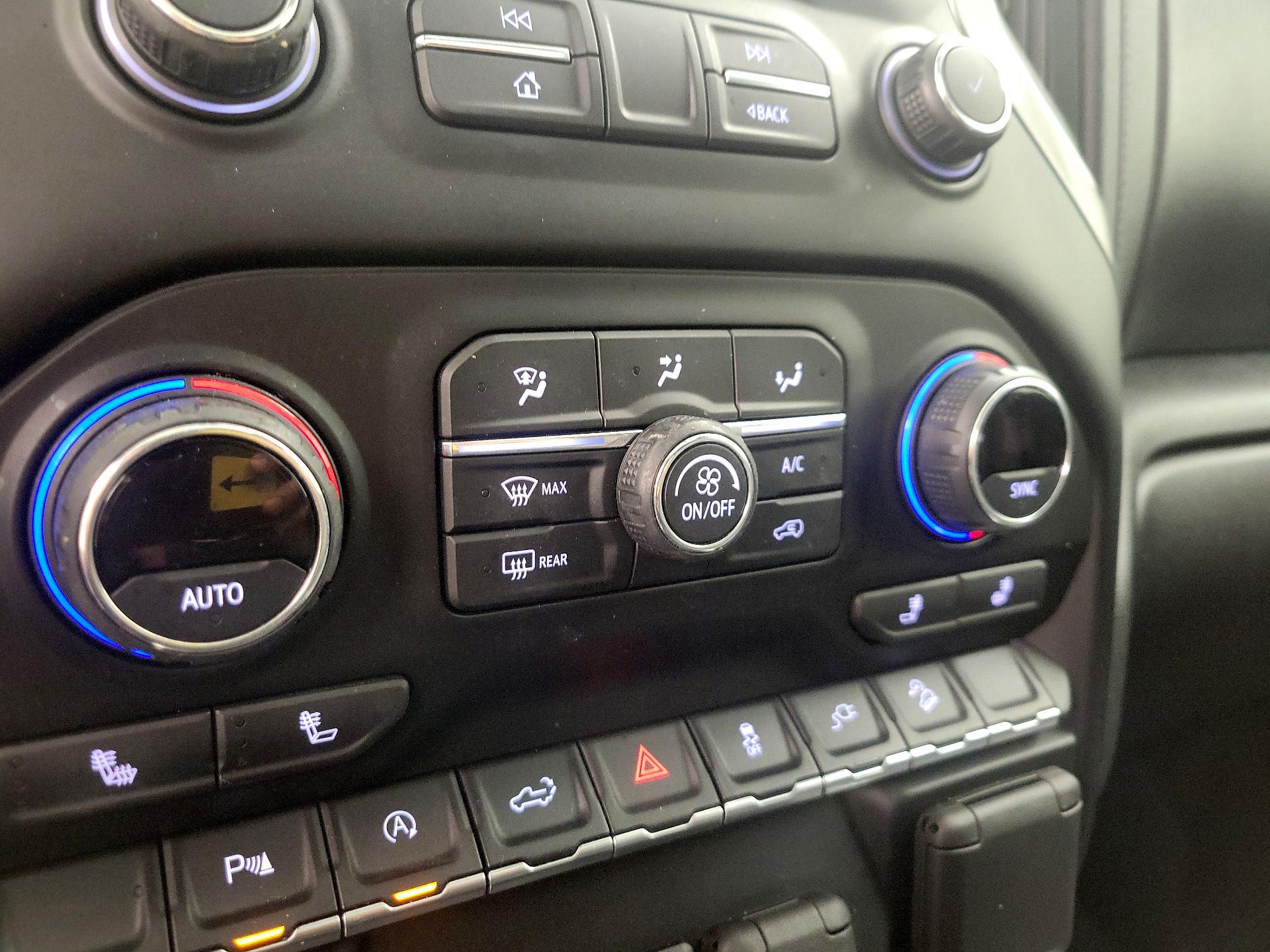 Thumbnail: 2021 Chevrolet Silverado 1500 - 16