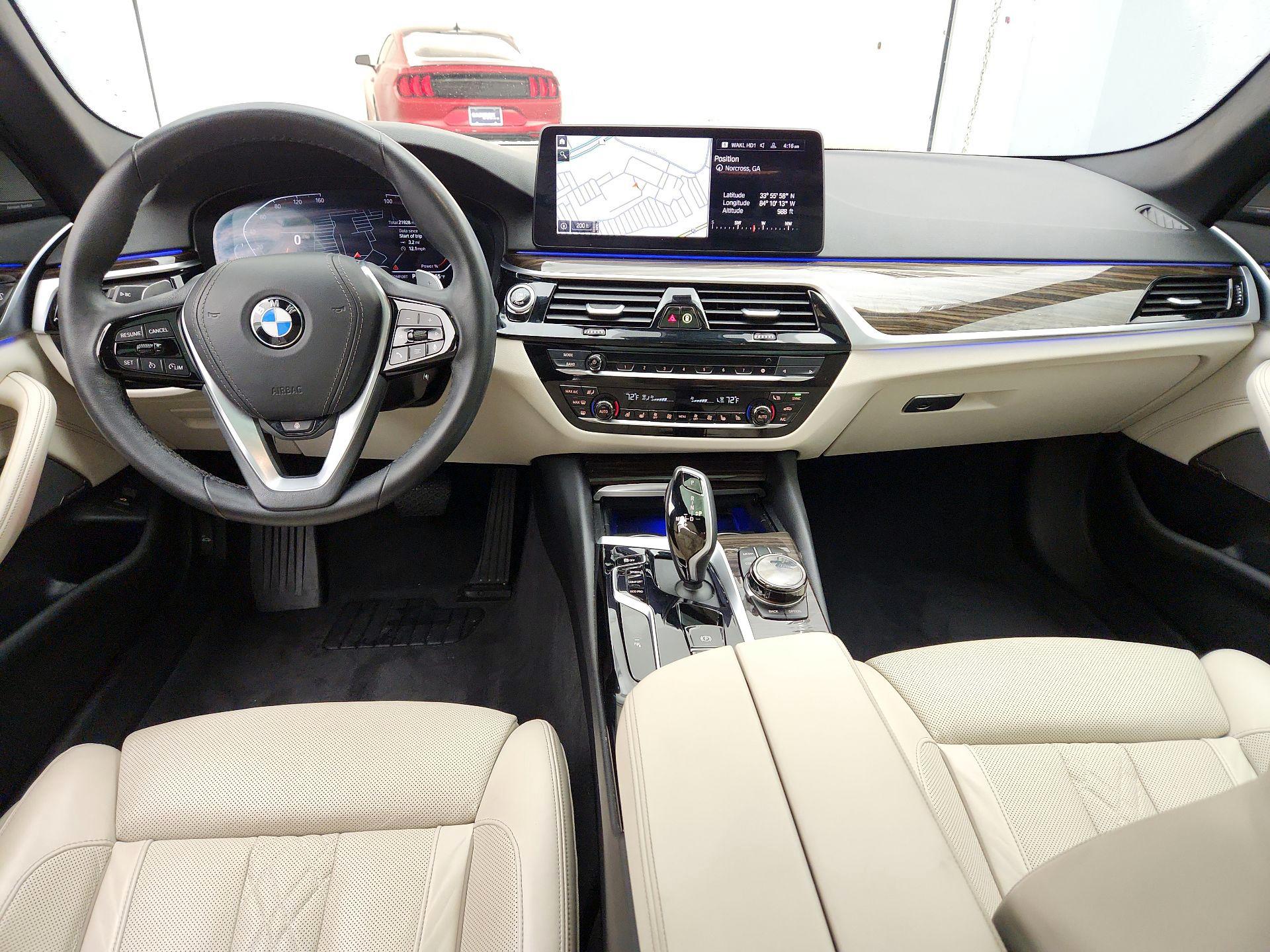 Thumbnail: 2022 BMW 5 Series - 9