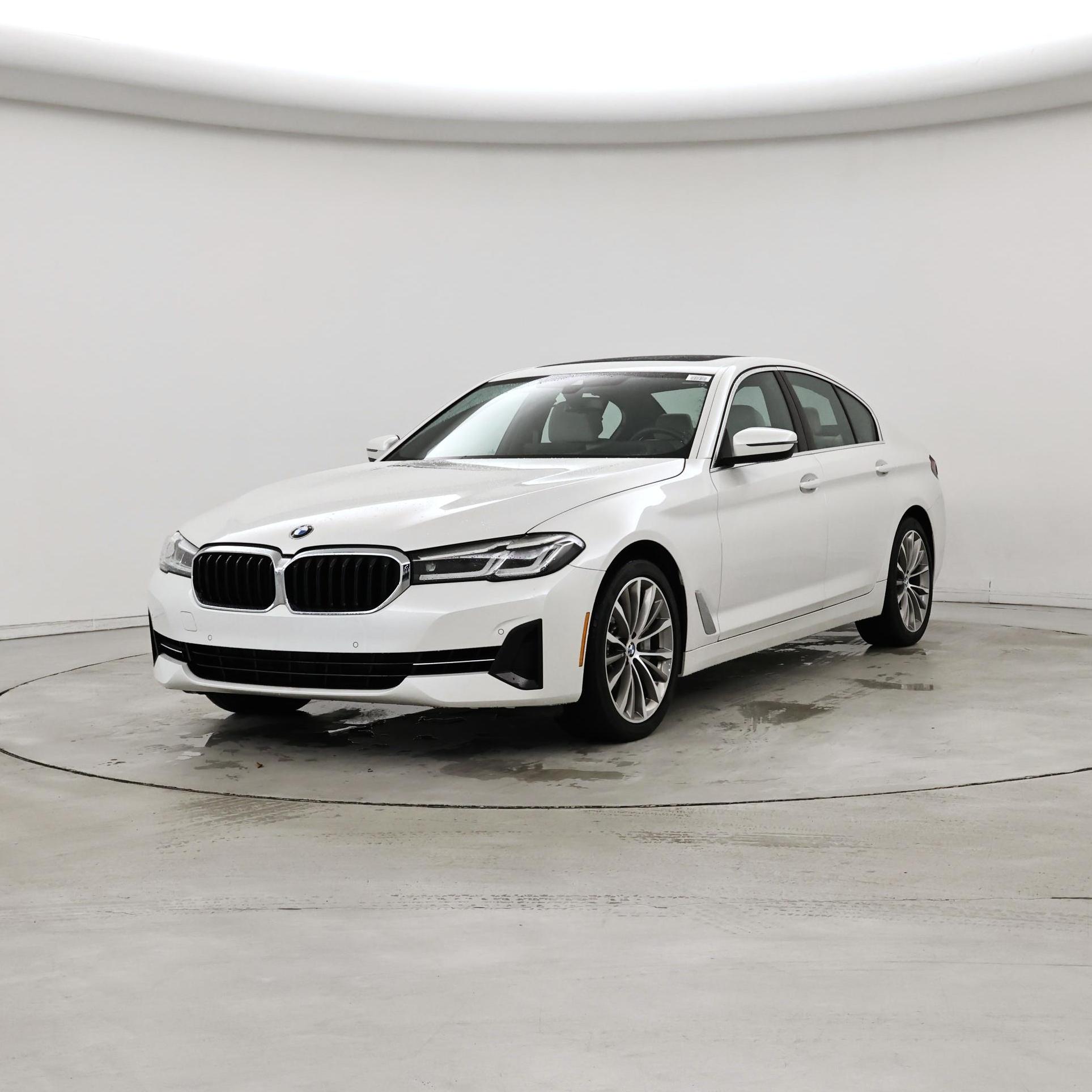 Thumbnail: 2022 BMW 5 Series - 4