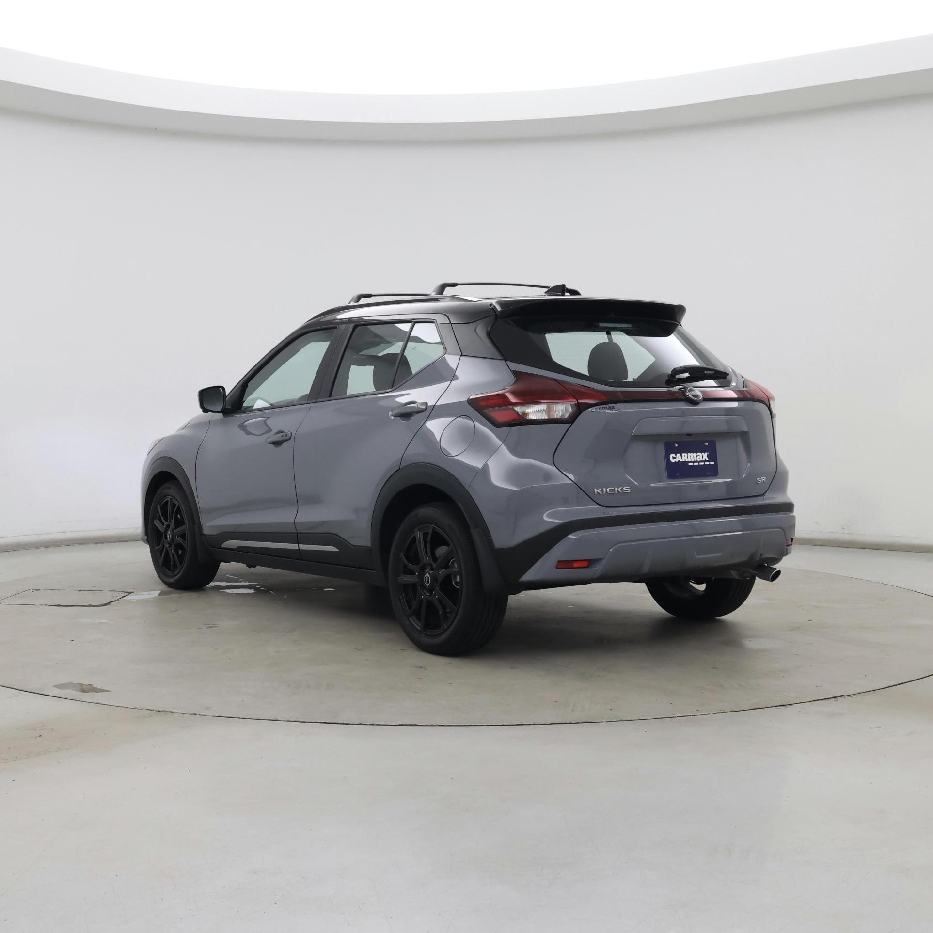 Thumbnail: 2024 Nissan Kicks - 2