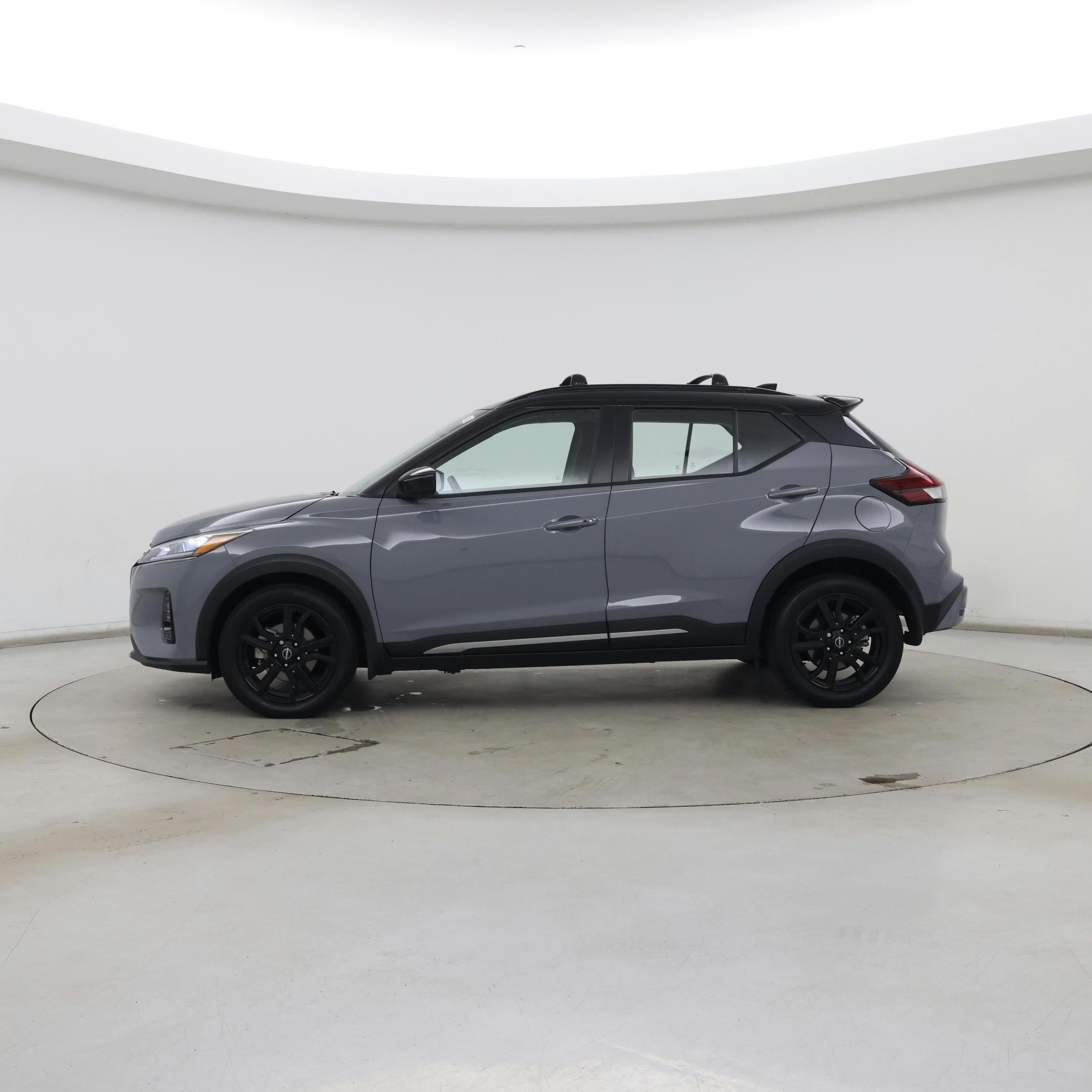 Thumbnail: 2024 Nissan Kicks - 3