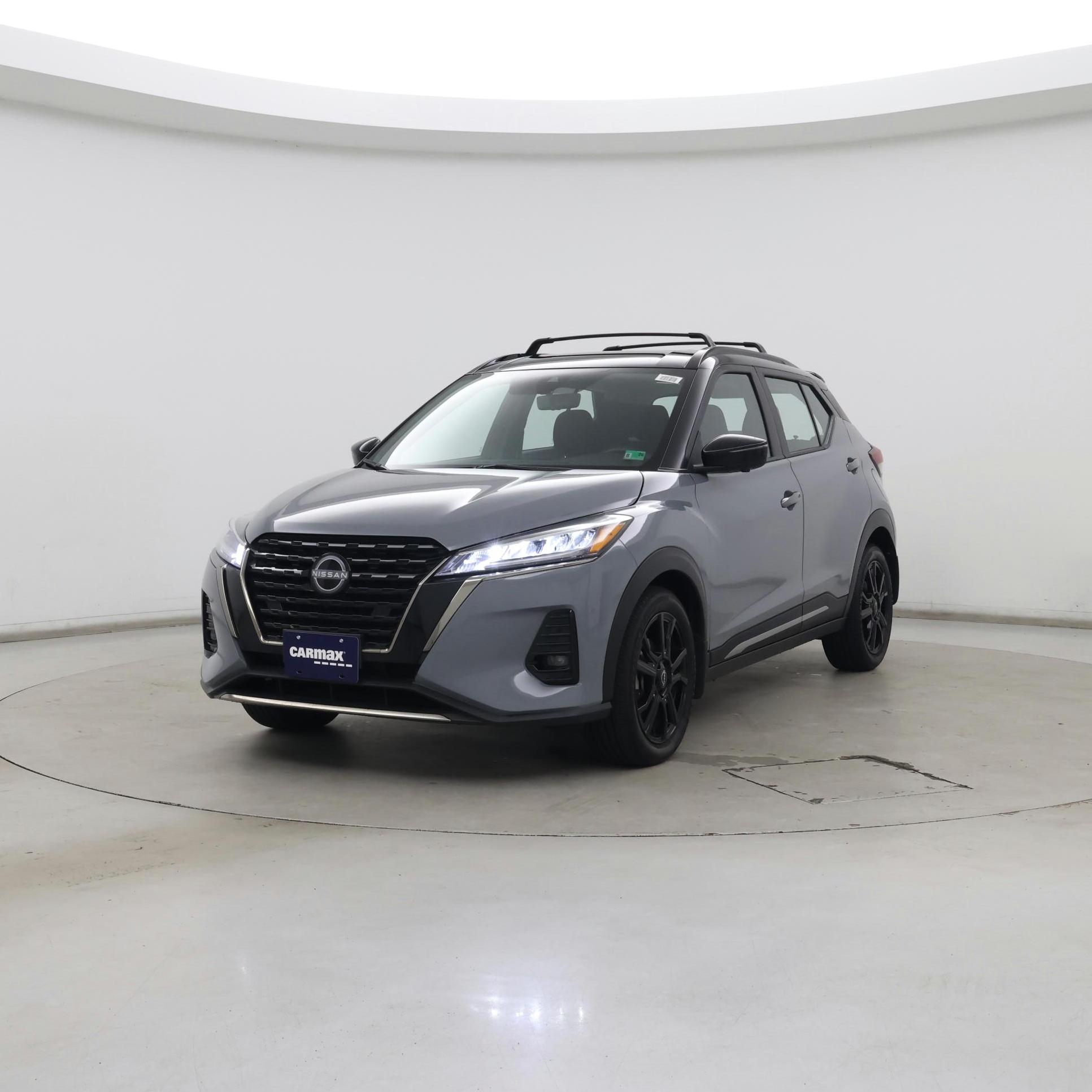 Thumbnail: 2024 Nissan Kicks - 4