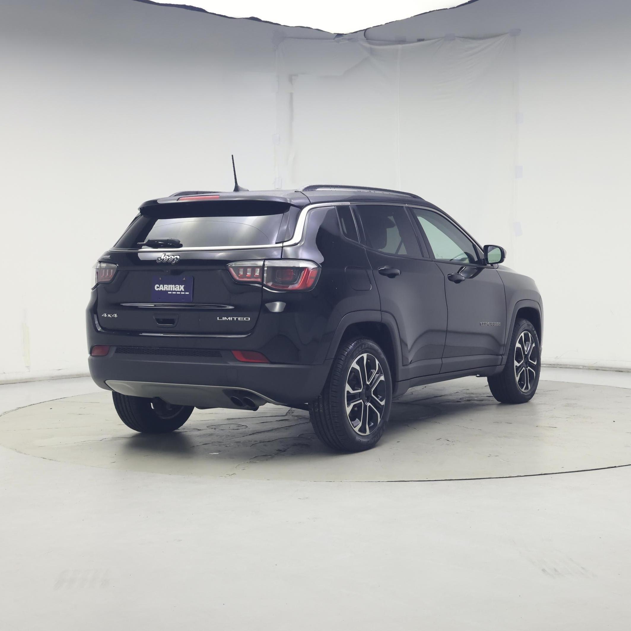 Thumbnail: 2022 Jeep Compass - 8