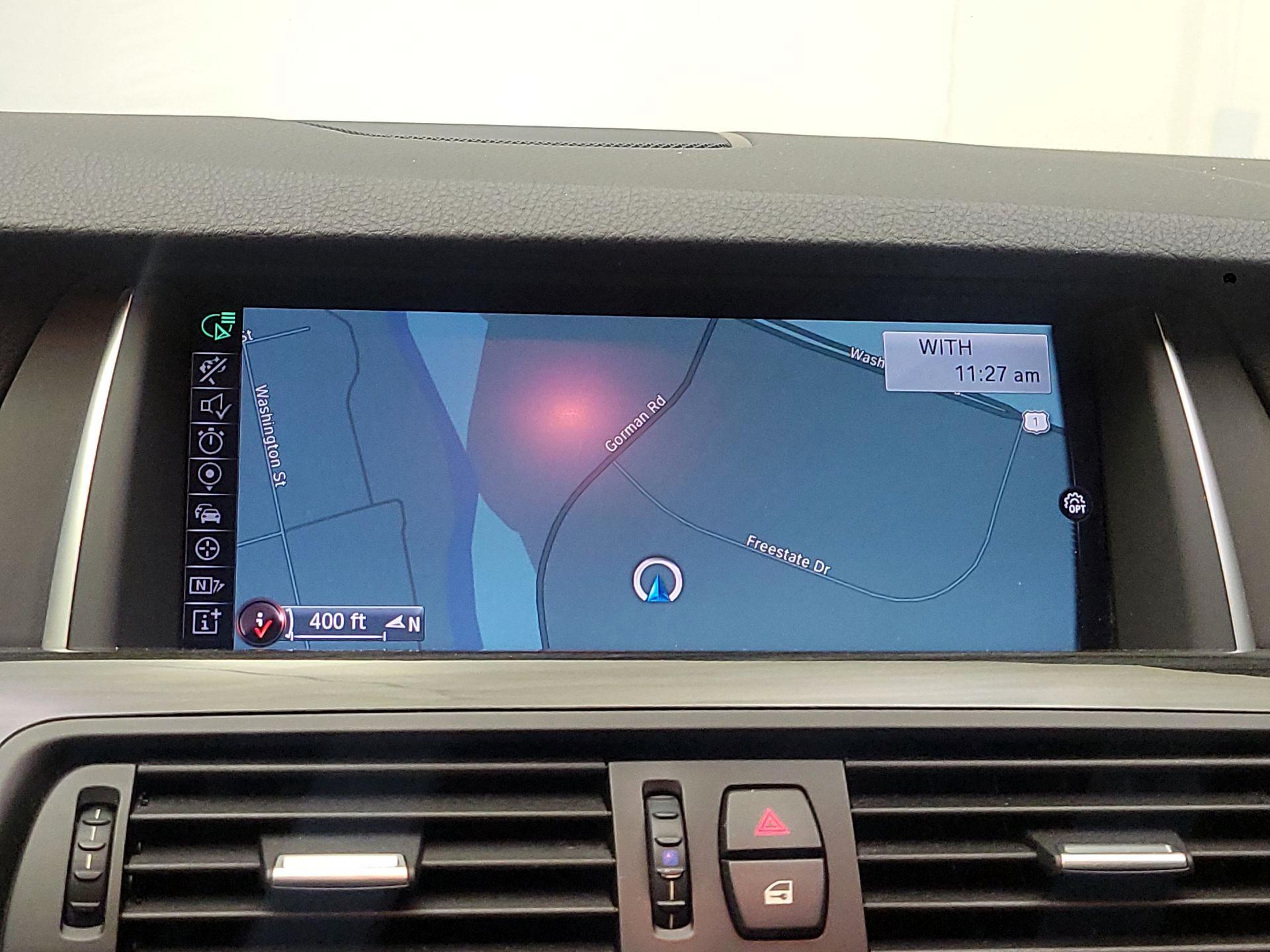 Thumbnail: 2016 BMW 5 Series - 14