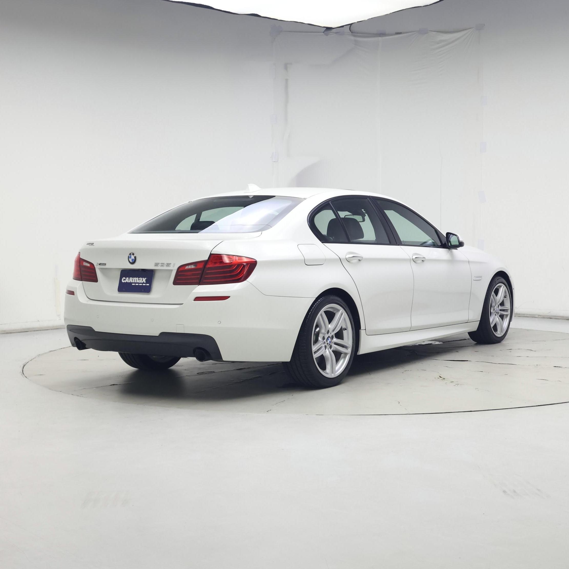 Thumbnail: 2016 BMW 5 Series - 8