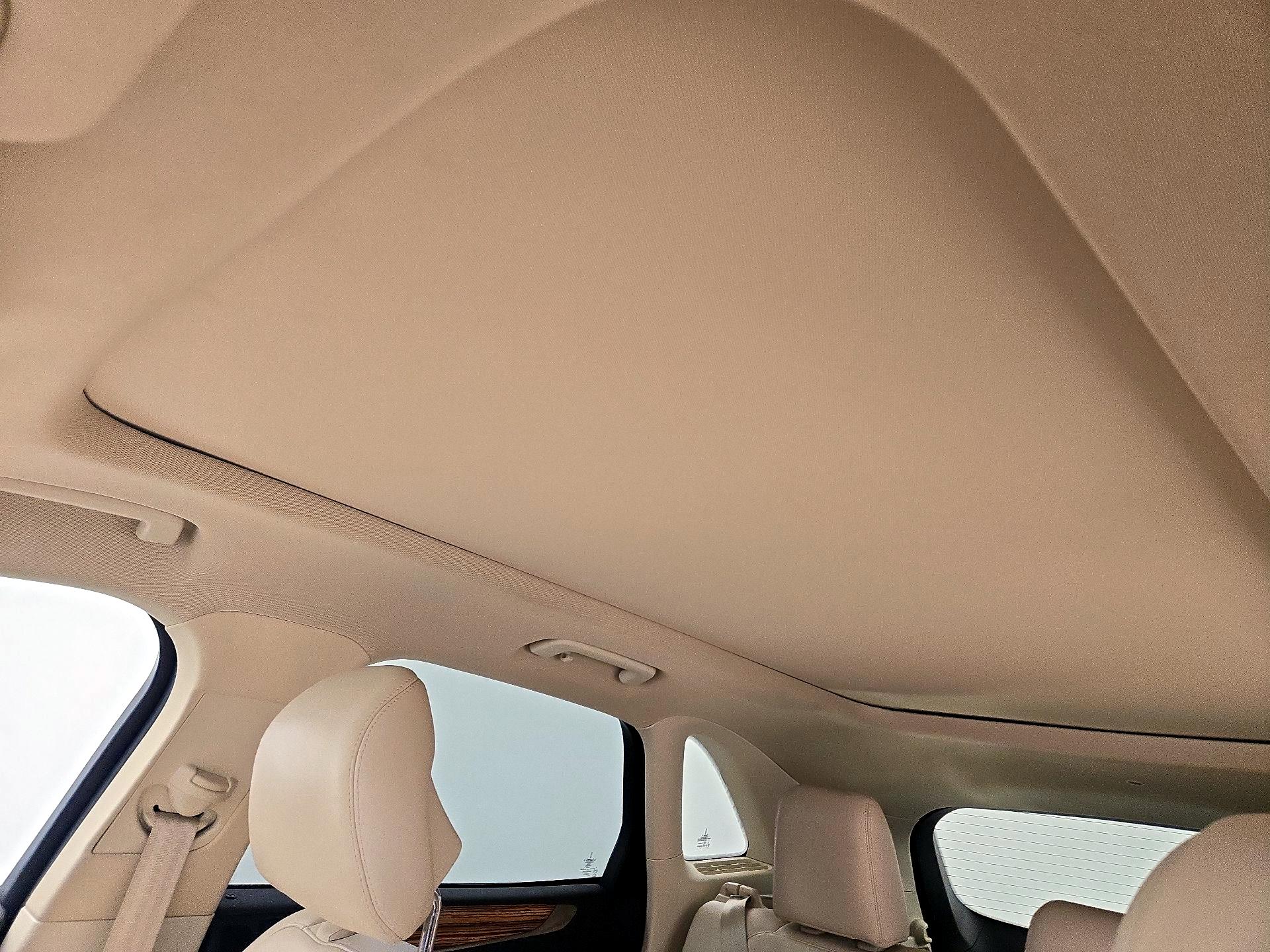 Thumbnail: 2016 Lincoln MKC - 20