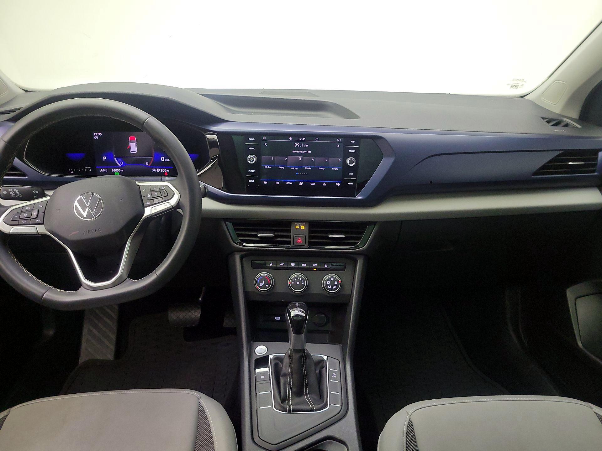 Thumbnail: 2022 Volkswagen Taos - 9