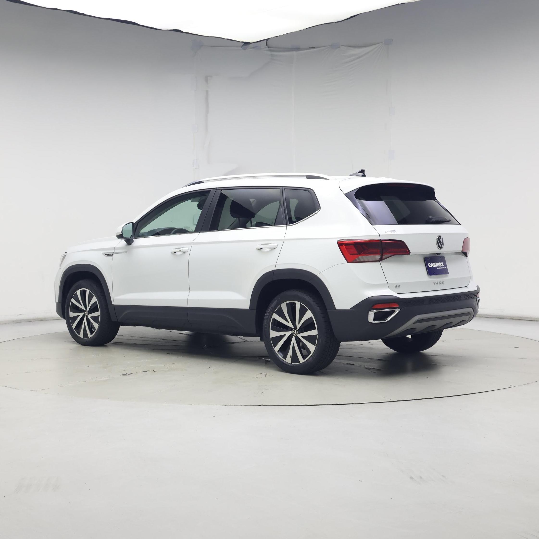 Thumbnail: 2022 Volkswagen Taos - 2