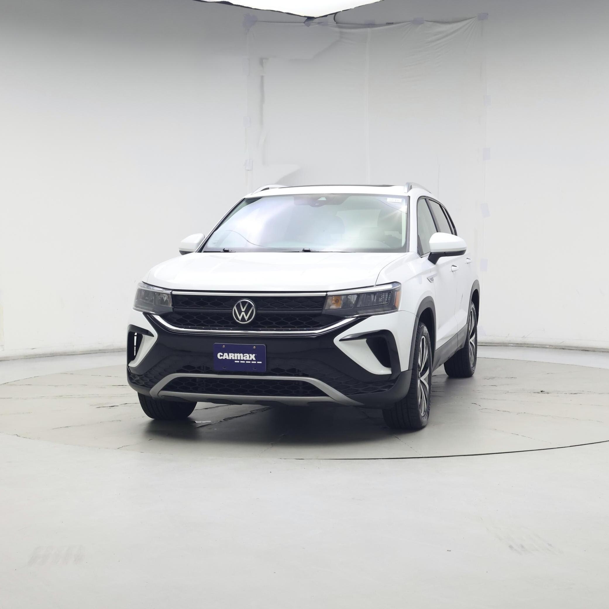 Thumbnail: 2022 Volkswagen Taos - 4