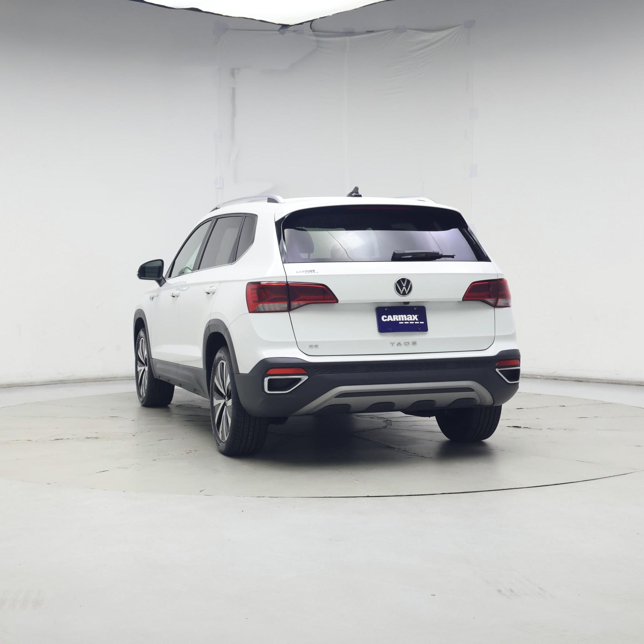 Thumbnail: 2022 Volkswagen Taos - 6