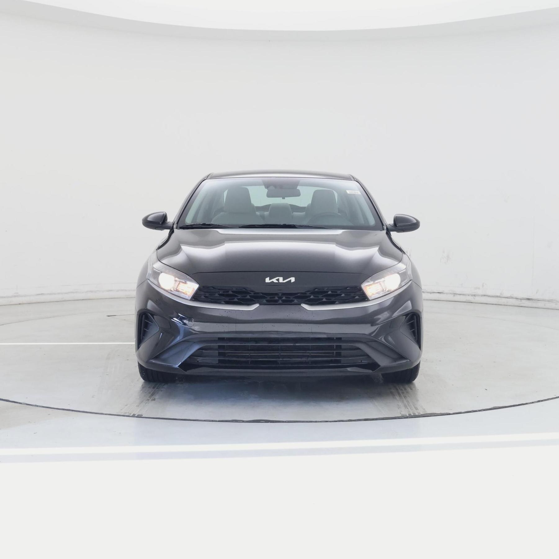 Thumbnail: 2023 Kia Forte - 5