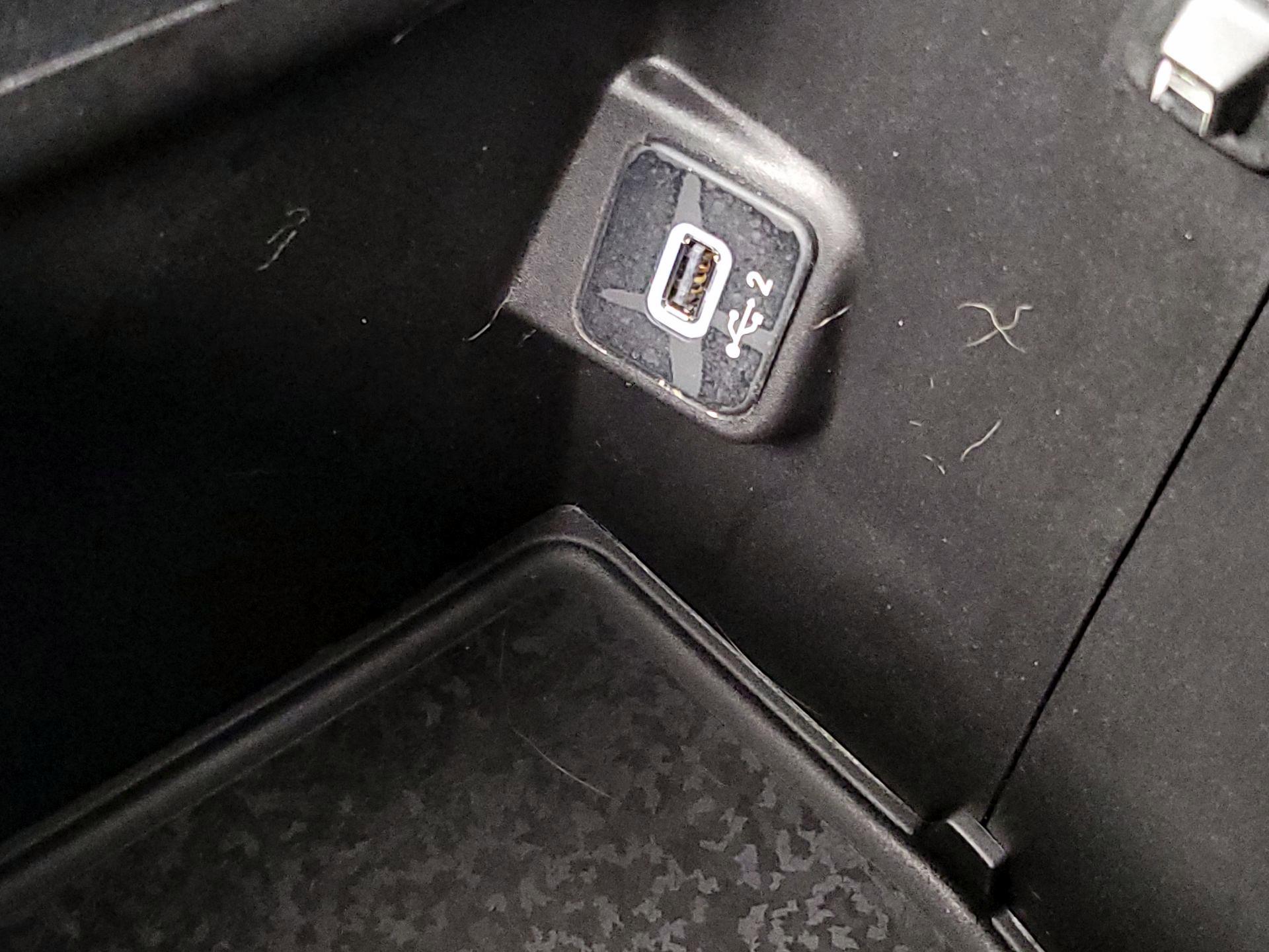 Thumbnail: 2022 Jeep Wrangler - 19