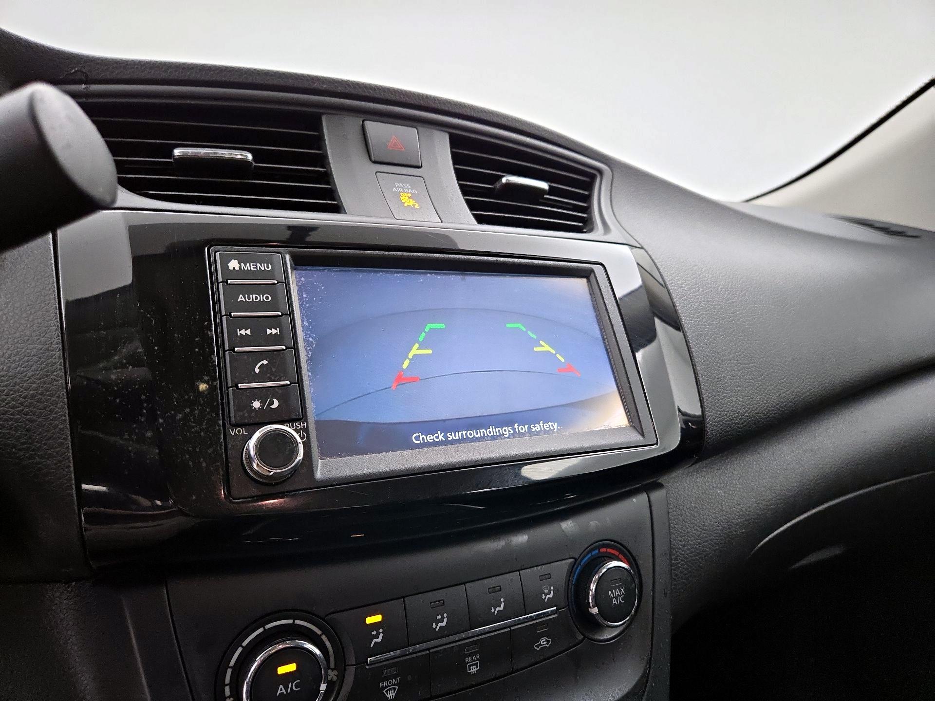 Thumbnail: 2019 Nissan Sentra - 14