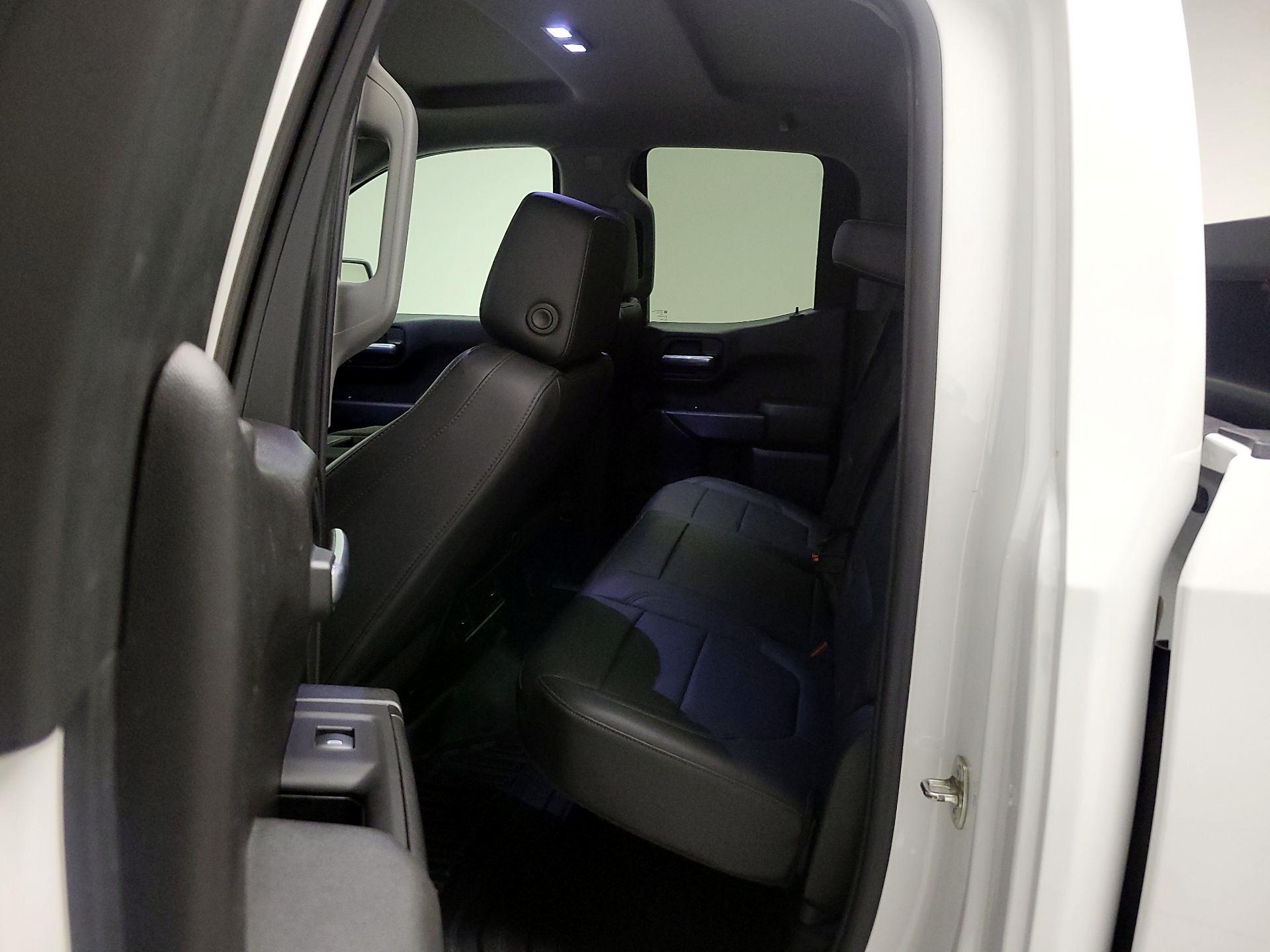 Thumbnail: 2020 Chevrolet Silverado 1500 - 19