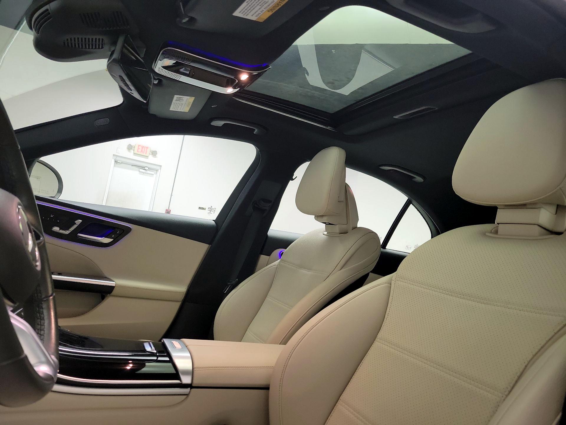 Thumbnail: 2023 Mercedes-Benz C-Class - 19