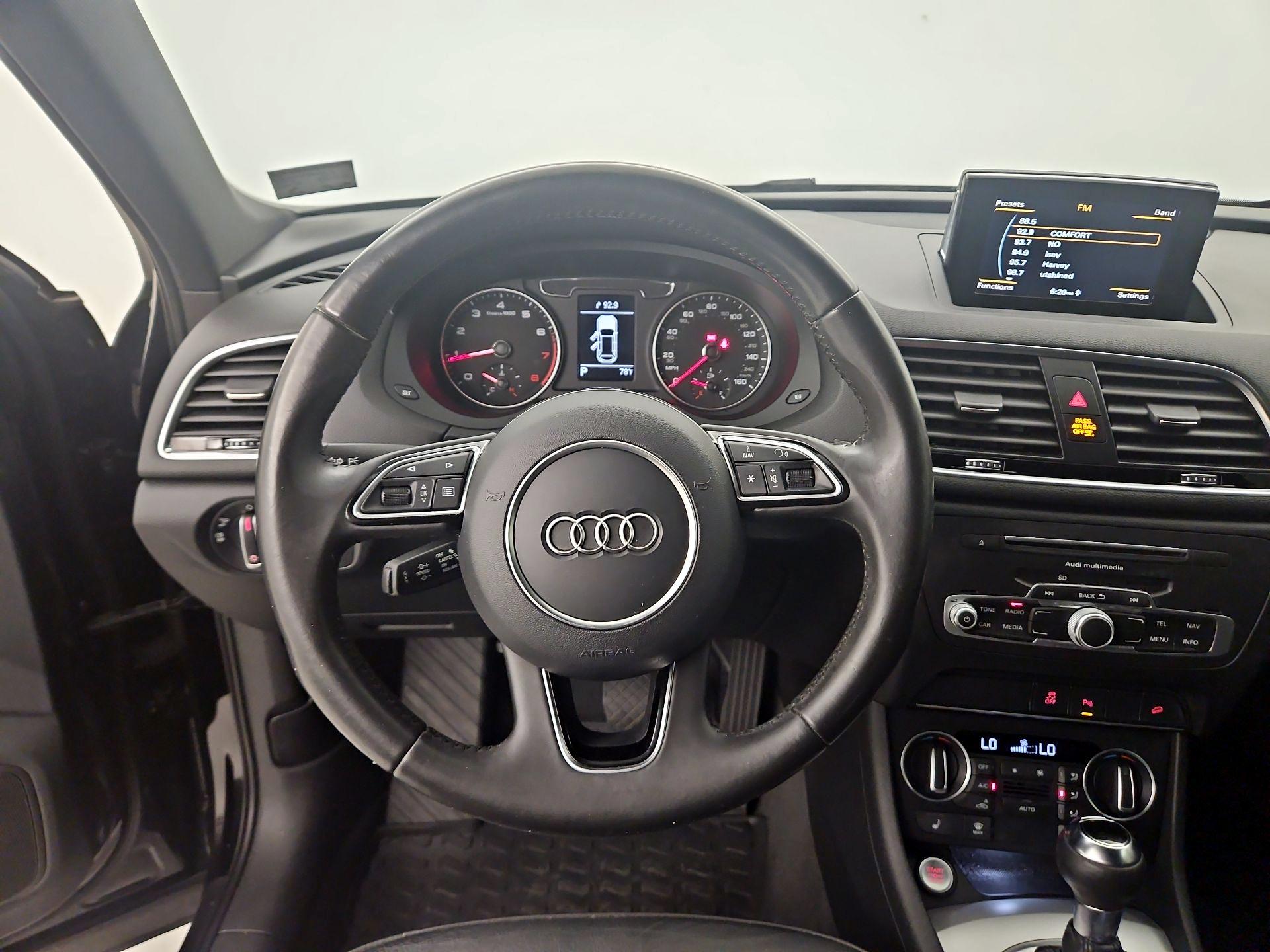 Thumbnail: 2017 Audi Q3 - 10